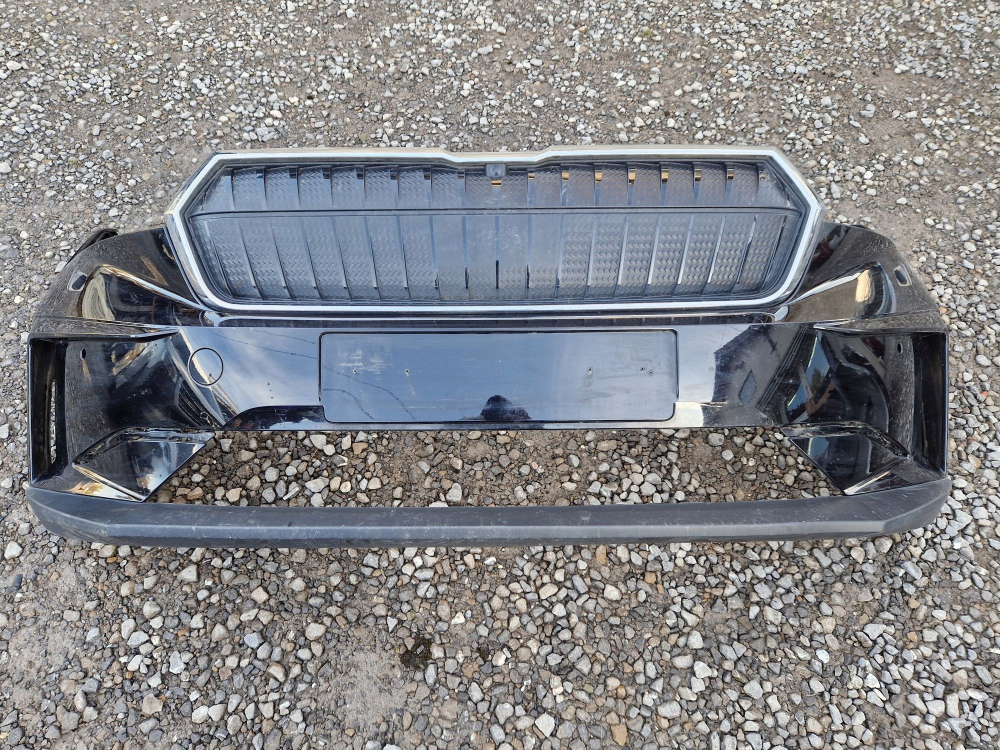 front bumper SKODA ENYAQ 2020R->