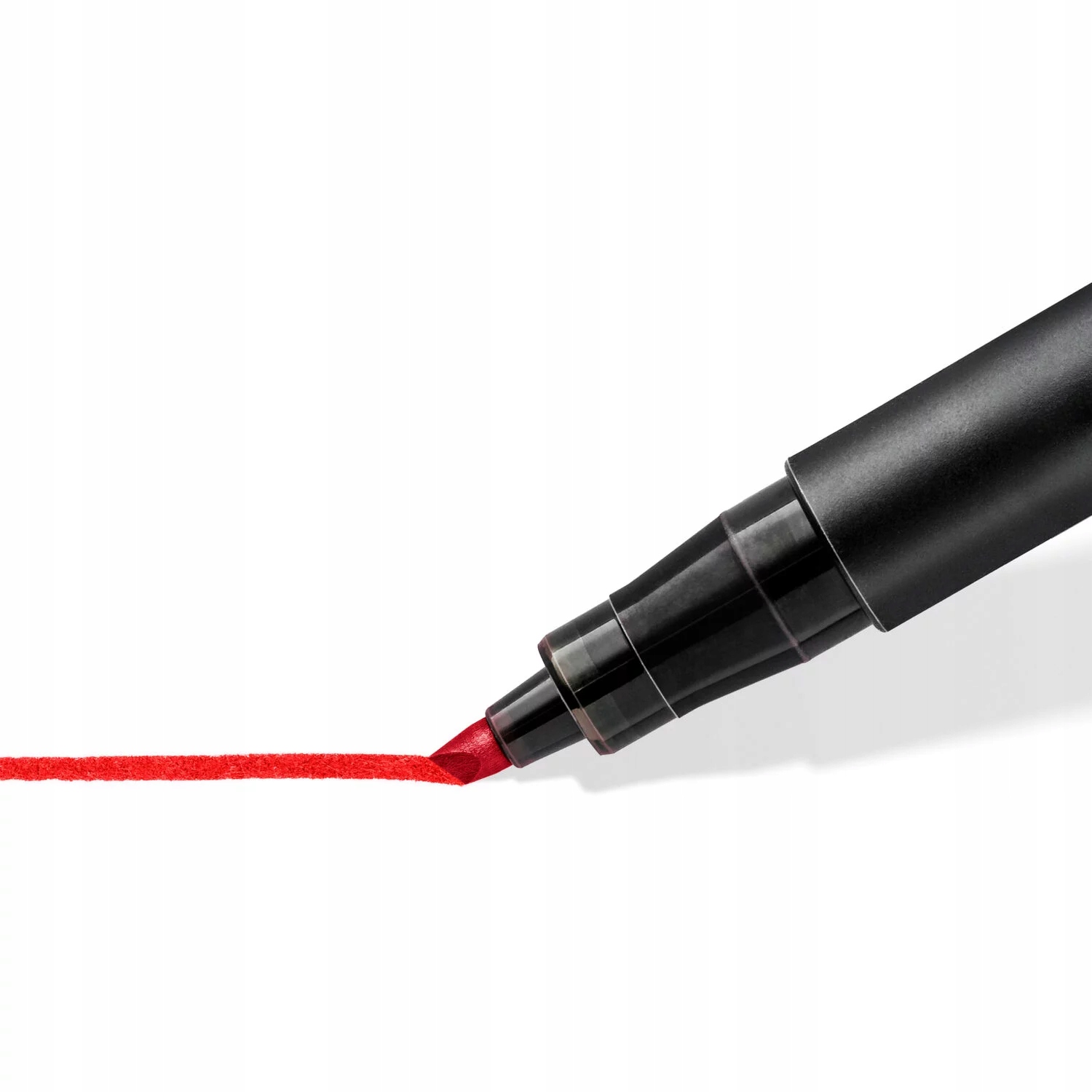 MARKER FOLIOPIS PERMANENTNY STAEDTLER LUMOCOLOR - B 1.0-2.5MM 4 KOLORY EAN (GTIN) 4007817304297