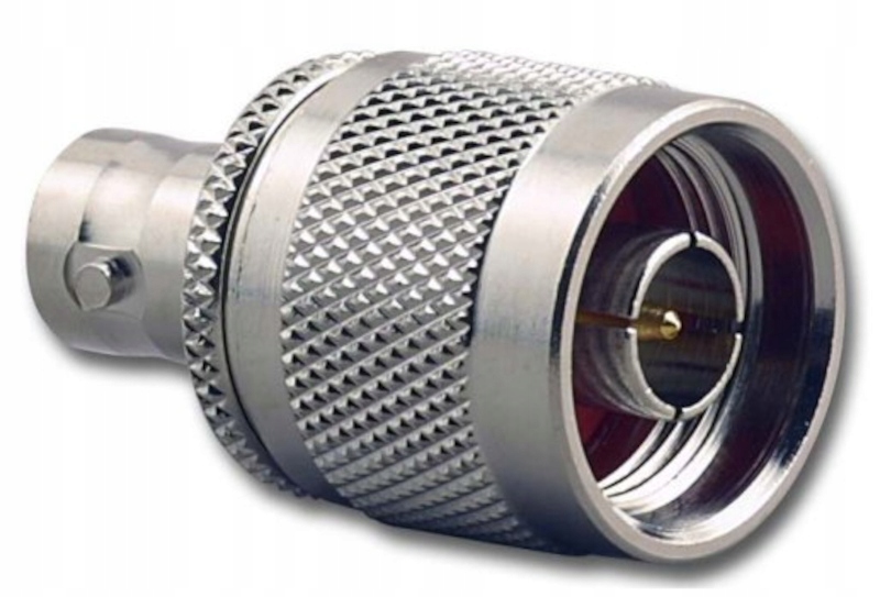 

Adapter wtyk męski N gniazdo żeńskie Bnc