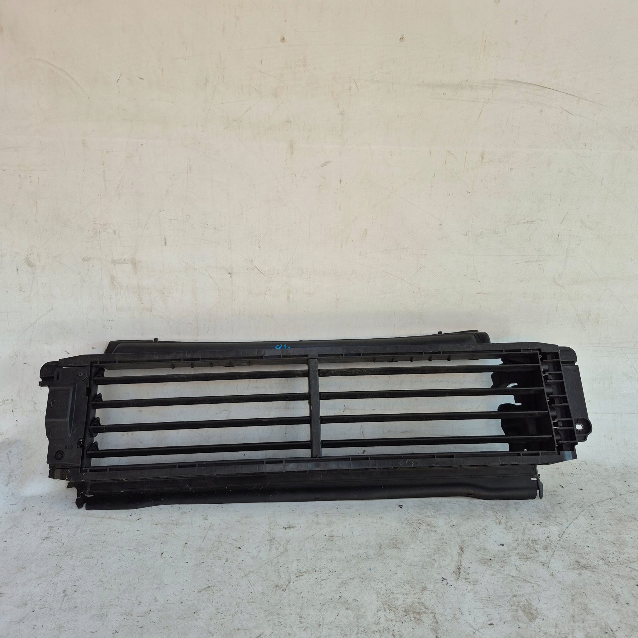 SKODA OCTAVIA IV 4 19-> blinds intake air 200122323A