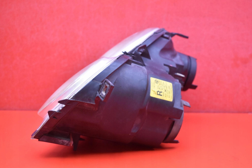 REFLEKTOR right light front EU 6Q1941008M VW POLO 4 IV 9N 01-05