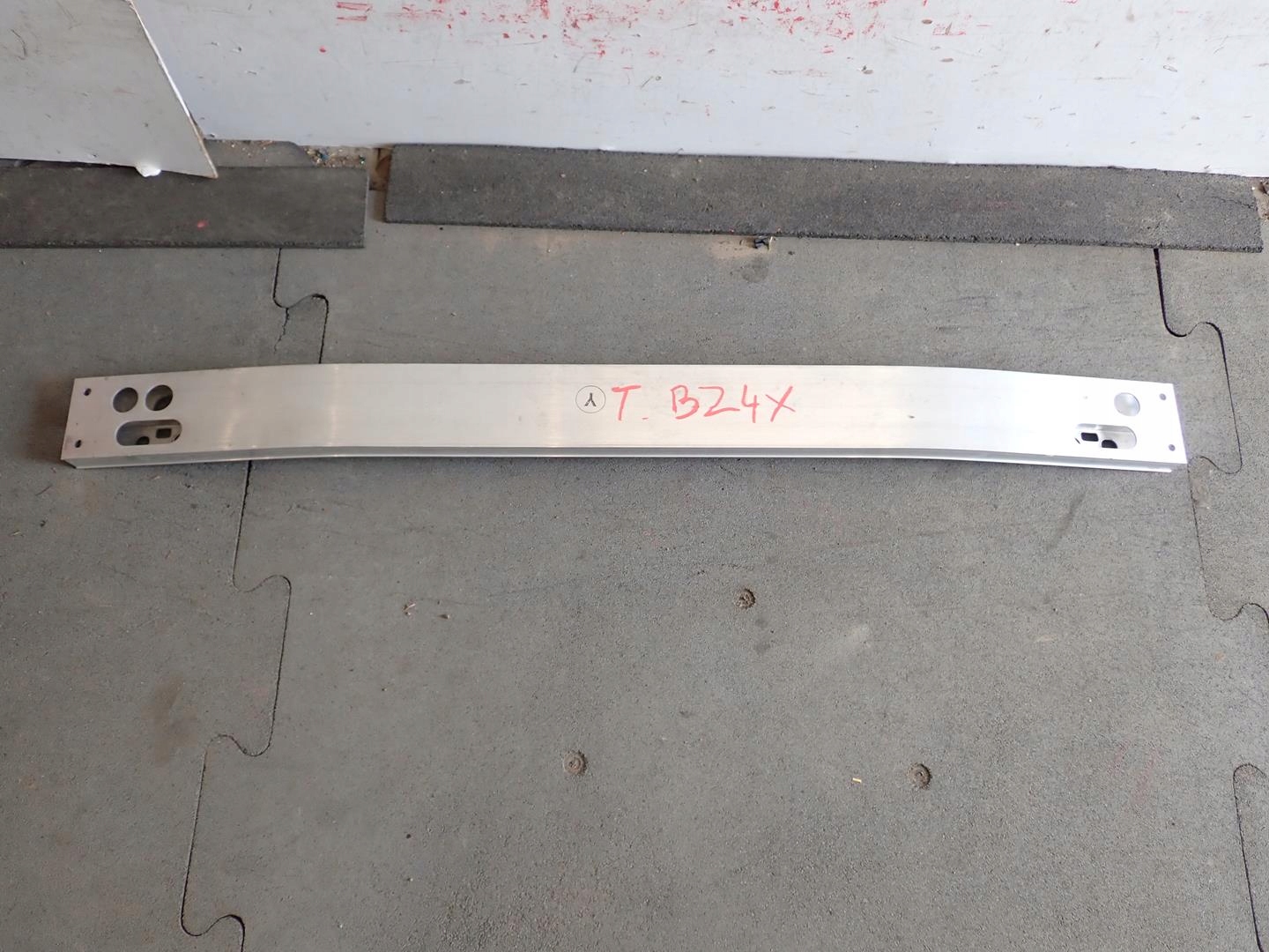 sider below bumper rear part TOYOTA BZ4X 2021