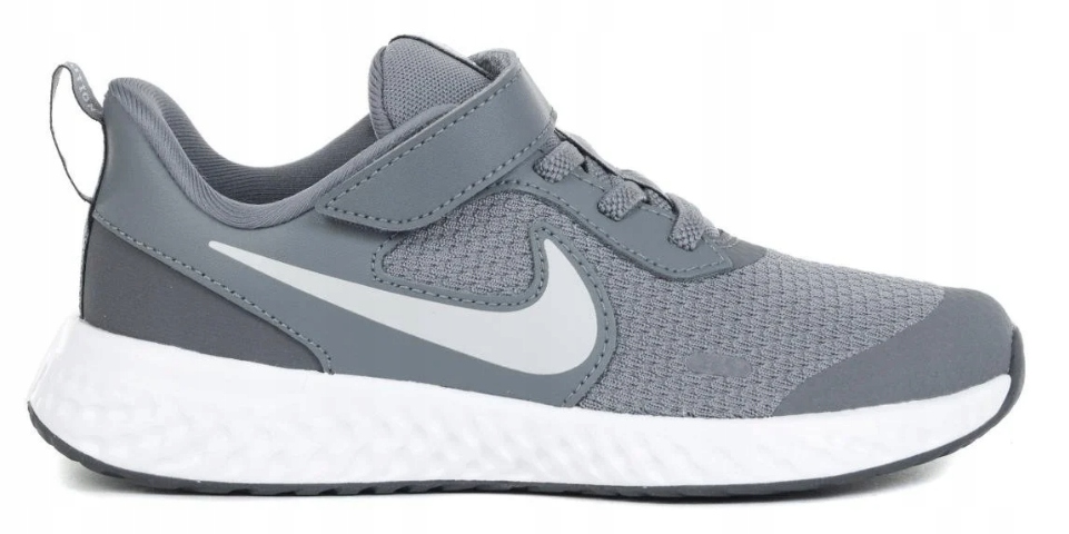 Buty dziecięce sportowe Nike Revolution 5 szare BQ5672-004 r. 30