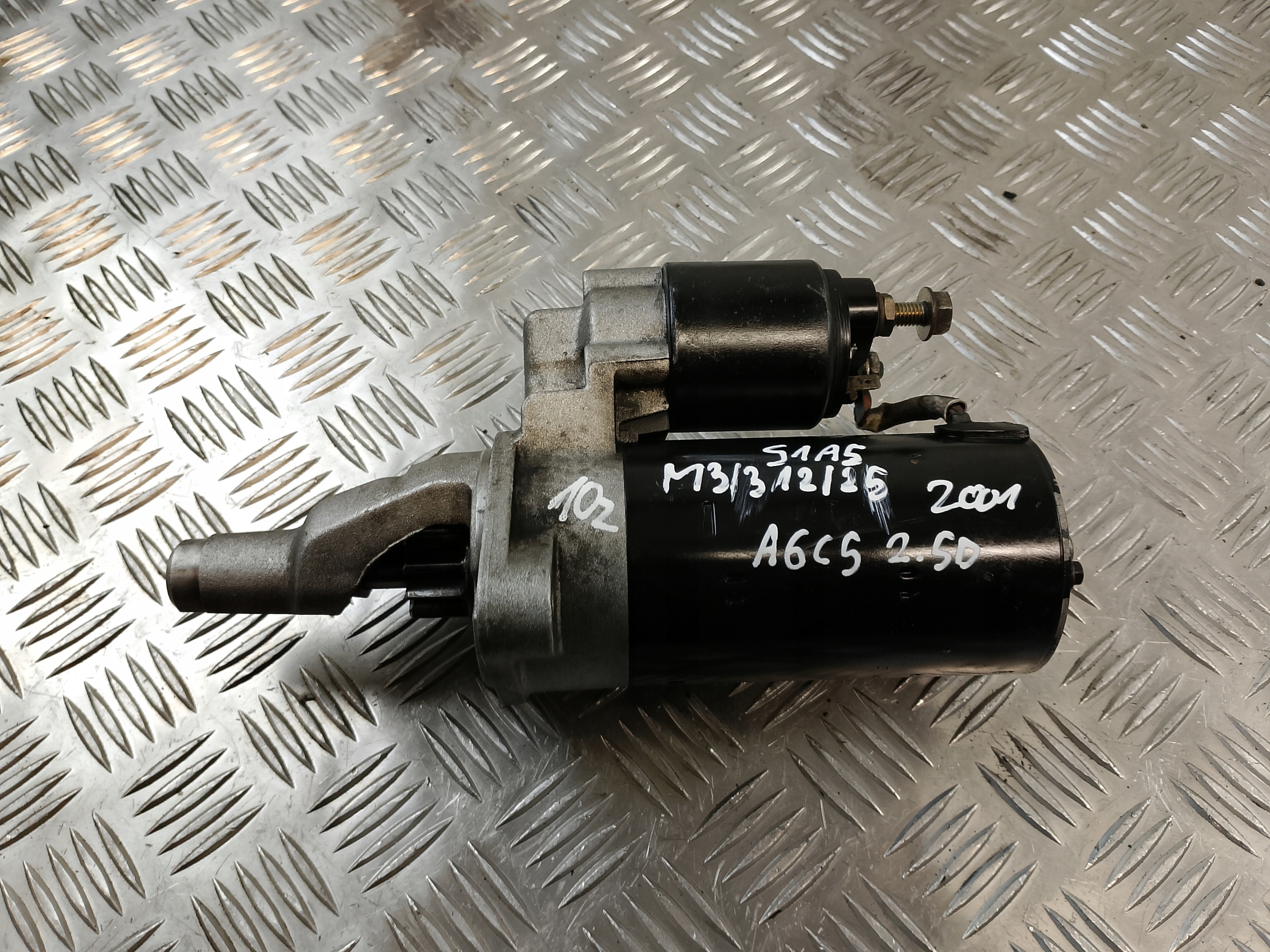startér MOTORU AUDI A6 5 2.5 D 1005821953 10 ZEBOW