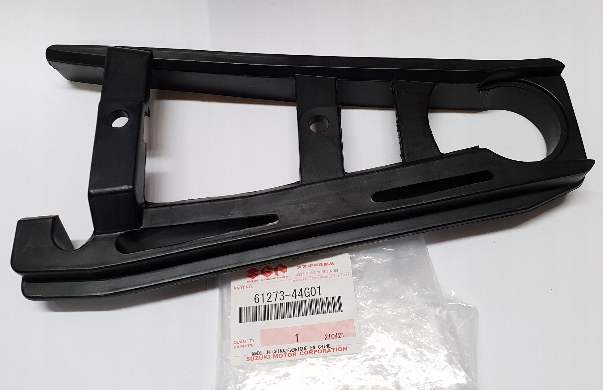 ŚLIZG ŁAŃCUCHA NAPĘD SUZUKI GSR 600 06-10 ORYGINAŁ Producent Suzuki OE