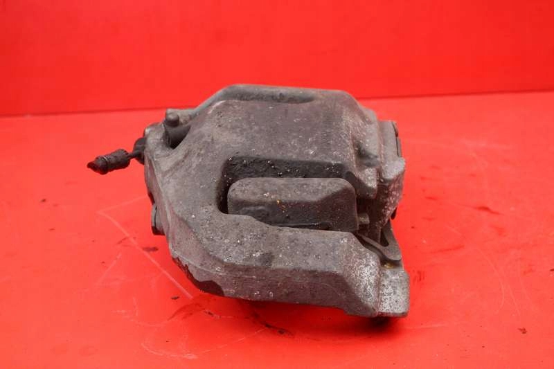 caliper brake left front BMW F07 GT 2.0 D 184 KM 13-17