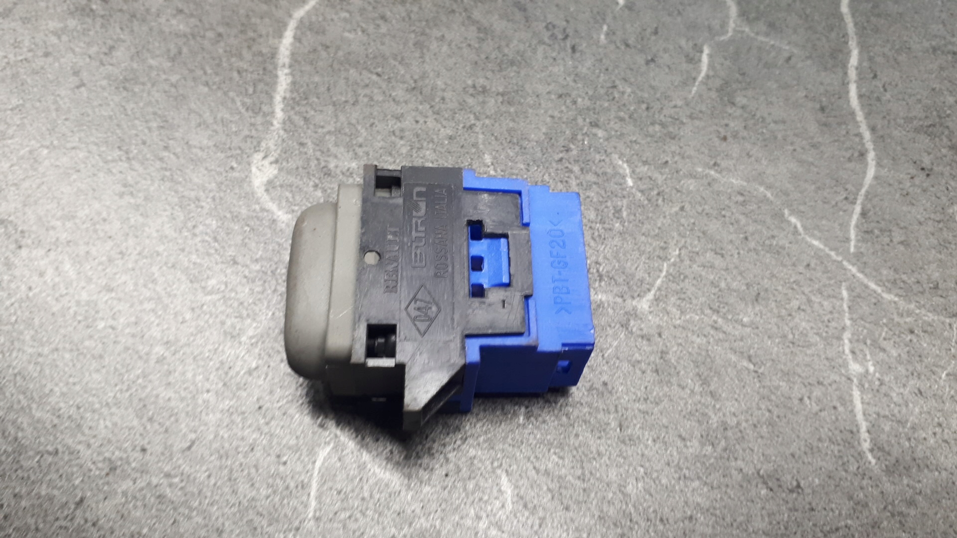 7700433116 przelacznik szyby renault scenic Numer katalogowy oryginału 7700433116