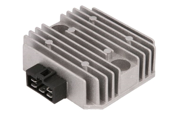 Arrowhead AYA6026 Regulátor napätia alternátora