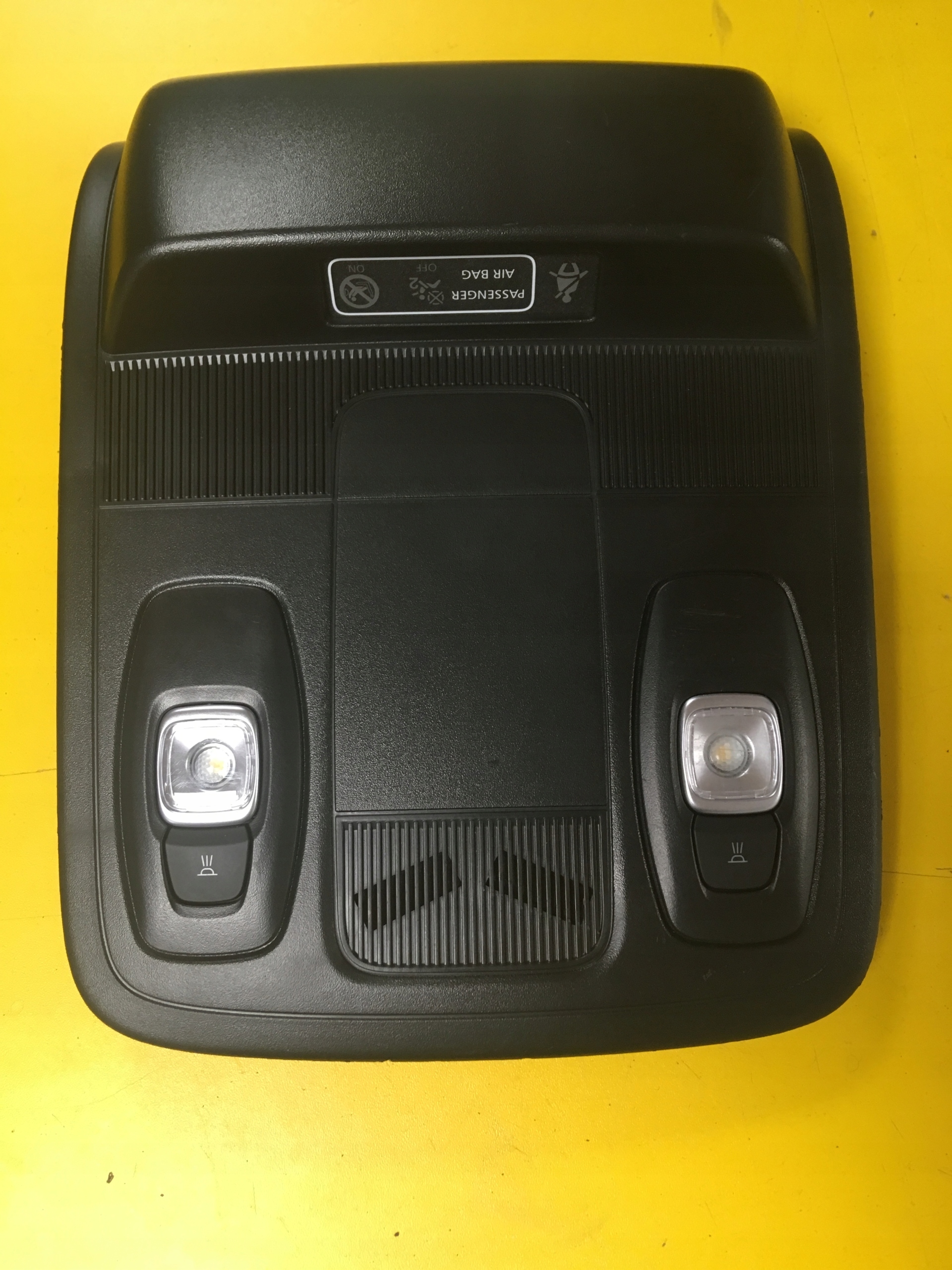 лампочка панель Обшивка потолка renault MEGANE IV RS перед