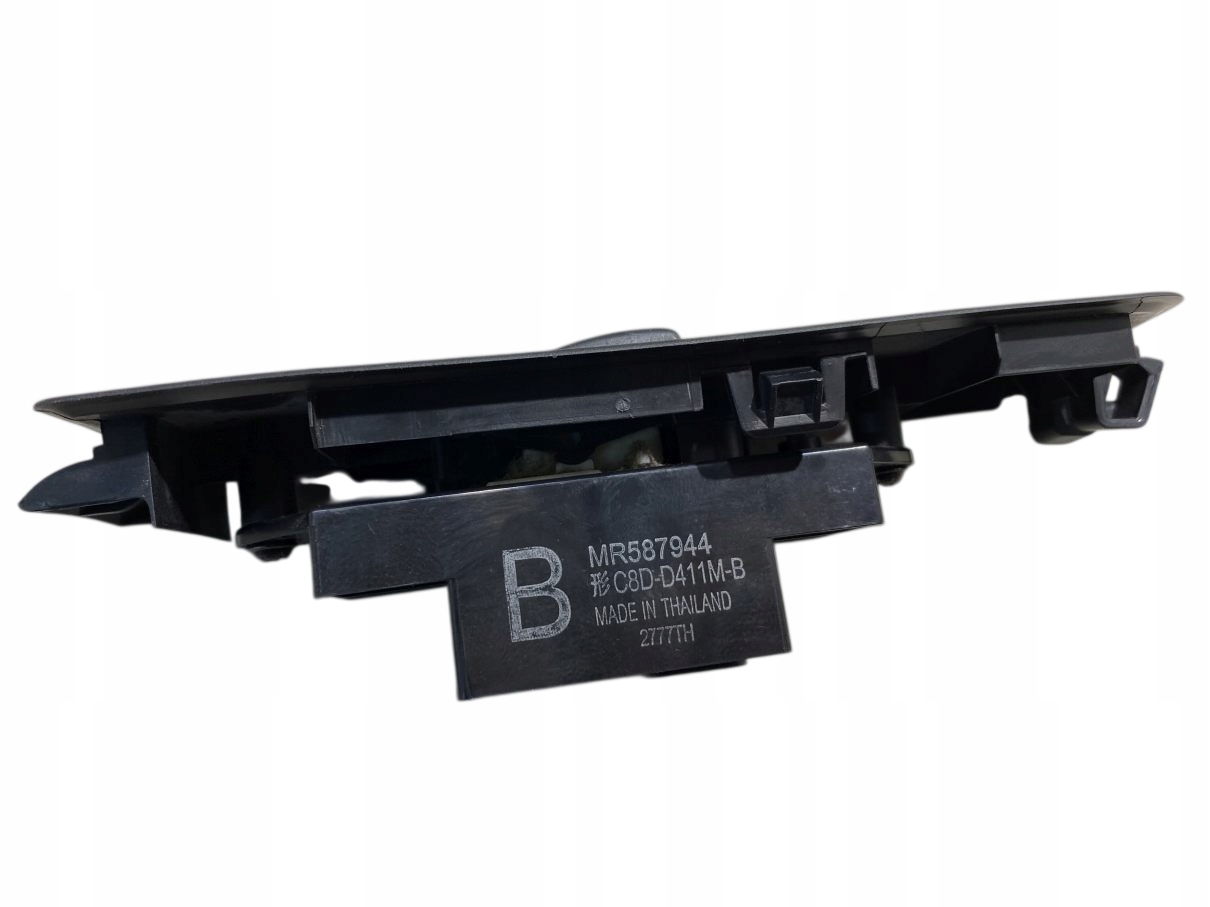PANEL windows right front MITSUBISHI COLT VI MR587944