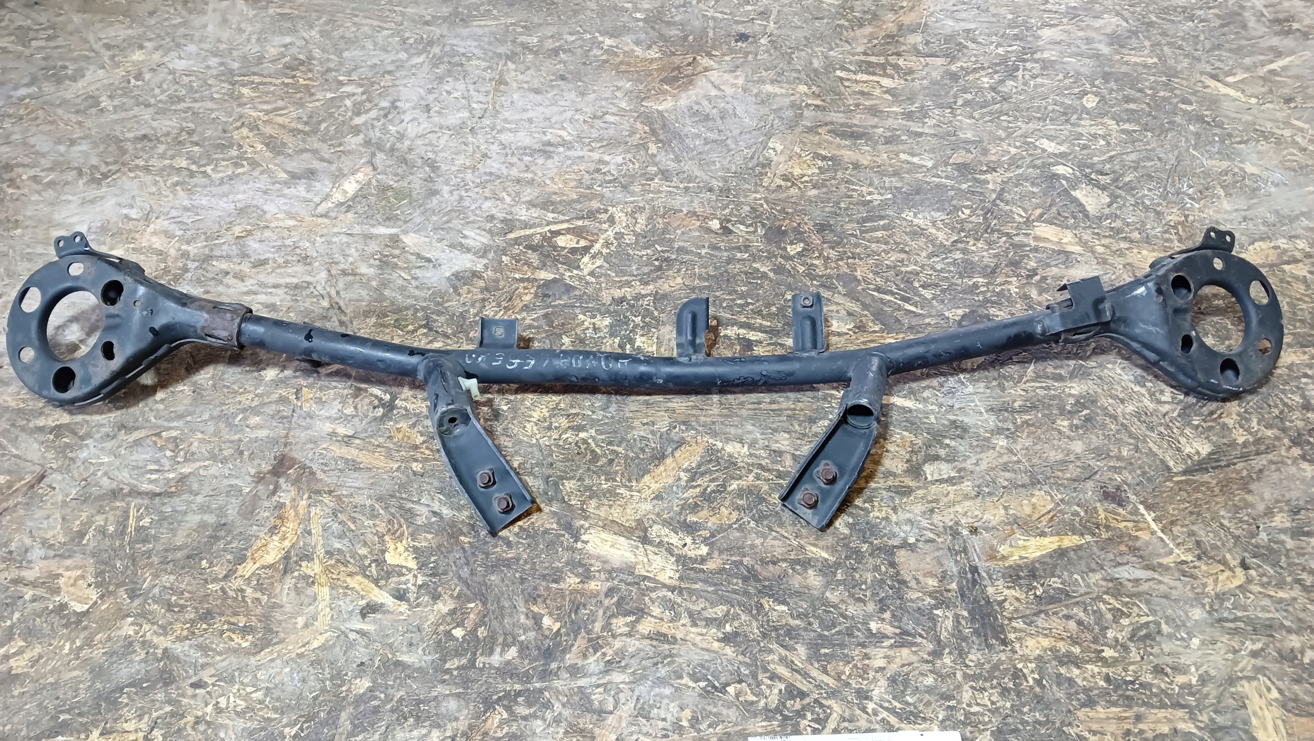 HONDA LEGEND KB1 3.5 V6 кронштейн