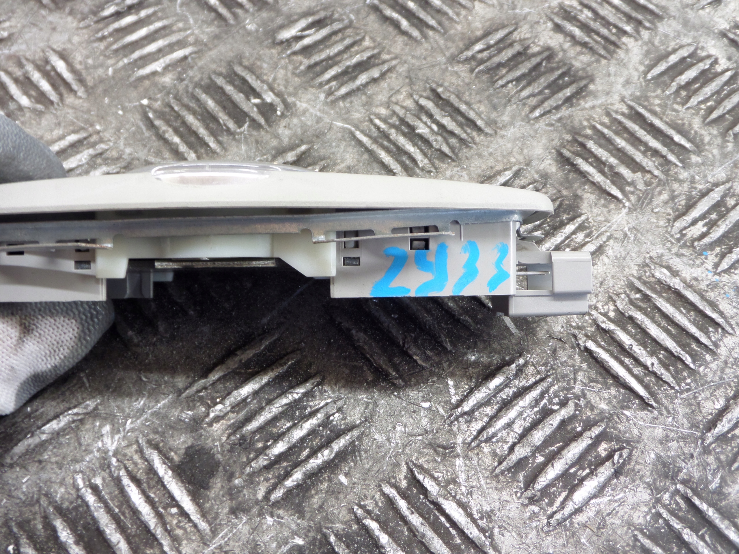 Oswietlenie cabs Ford OE BS71-13K767-BE