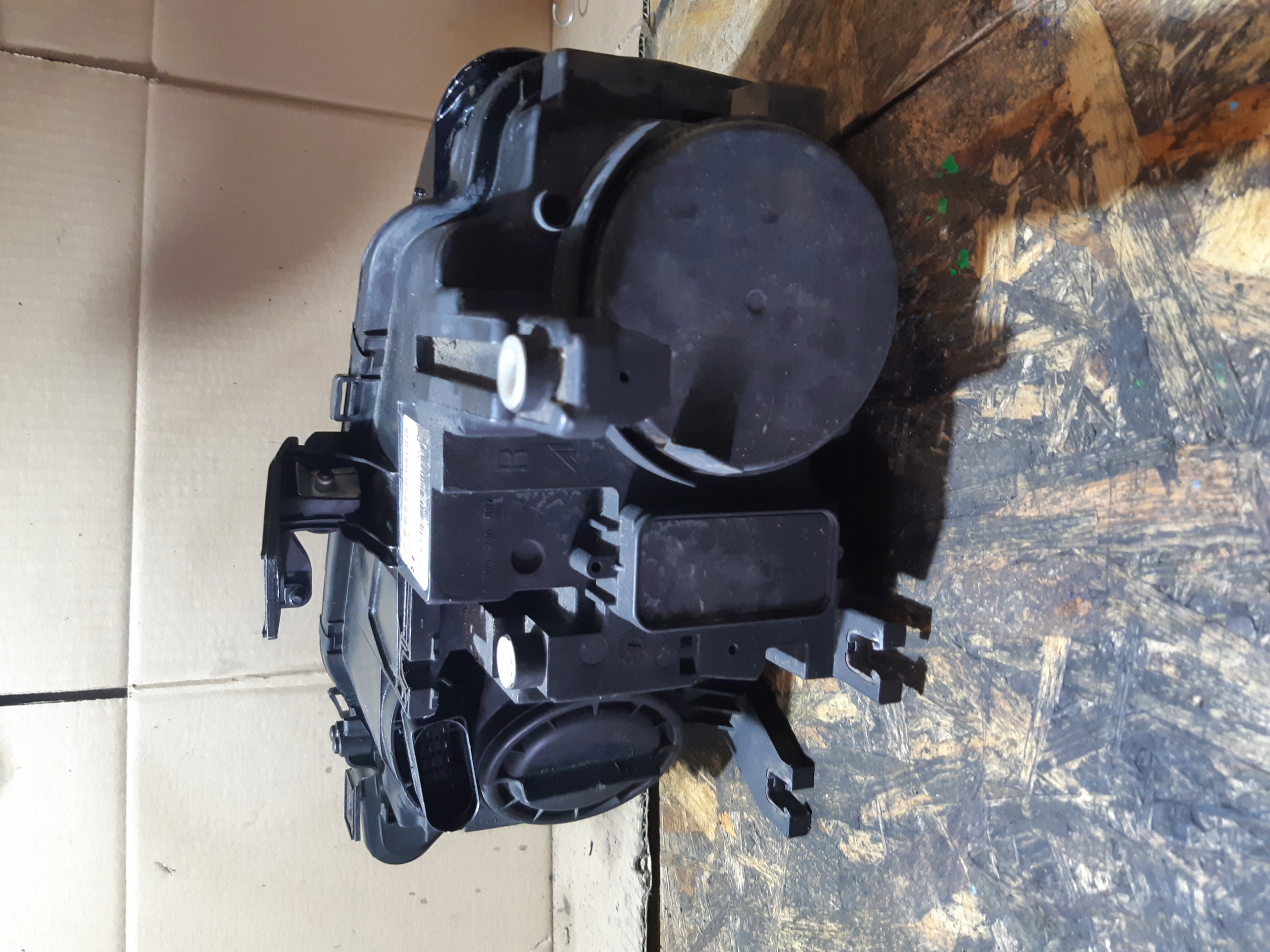 AUDI A4 B8 LIFT light right front right front 8K0941004AC