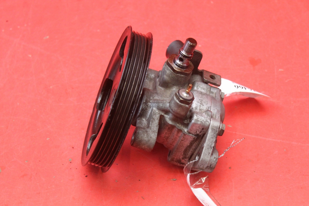 Pompa servosterzo MR916044 MITSUBISHI SPACE STAR 1 e 1.8 16V 112 KM 02-05