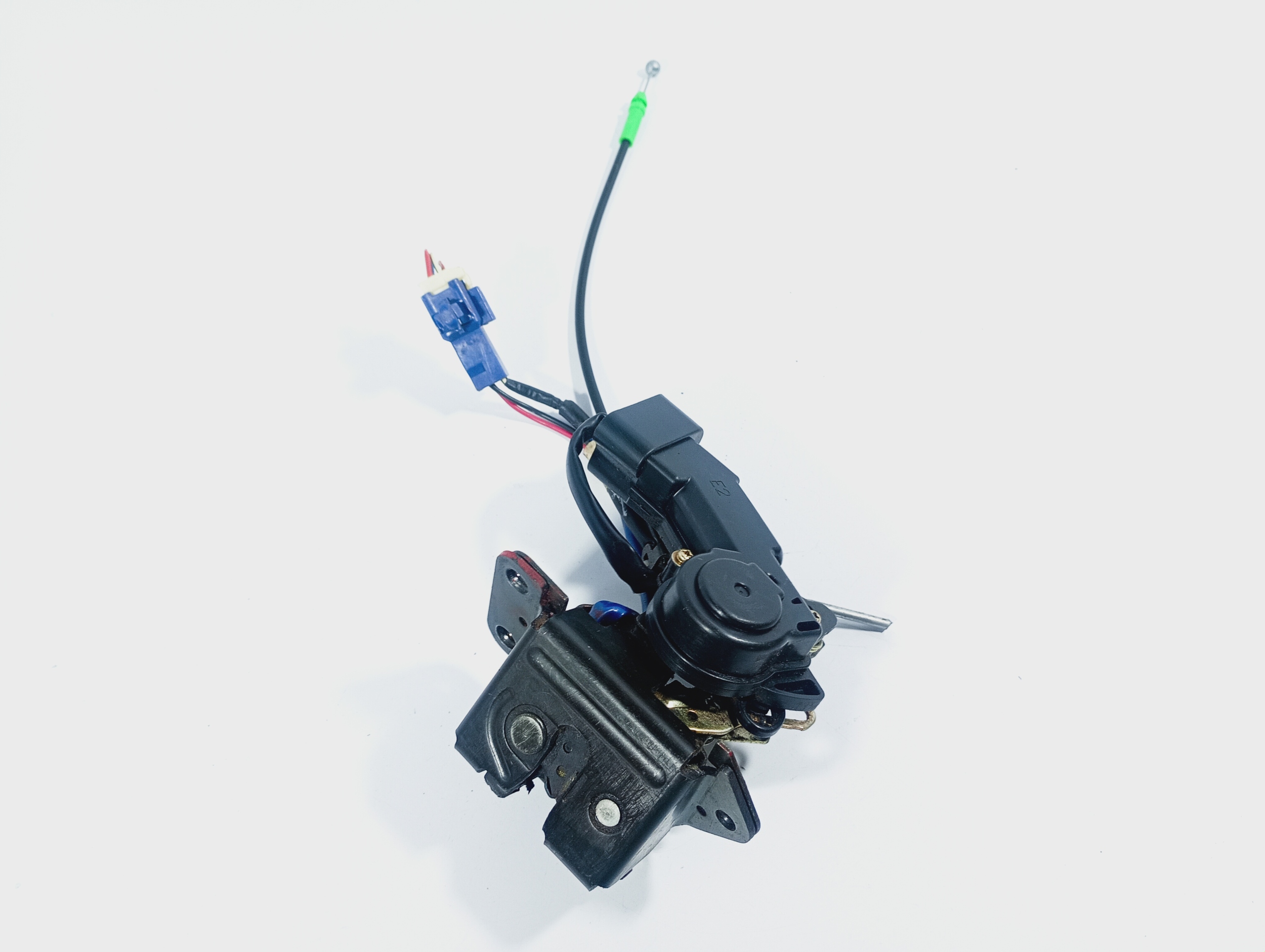 lock bonnet boot rear rear part Toyota Corolla E12 01-07