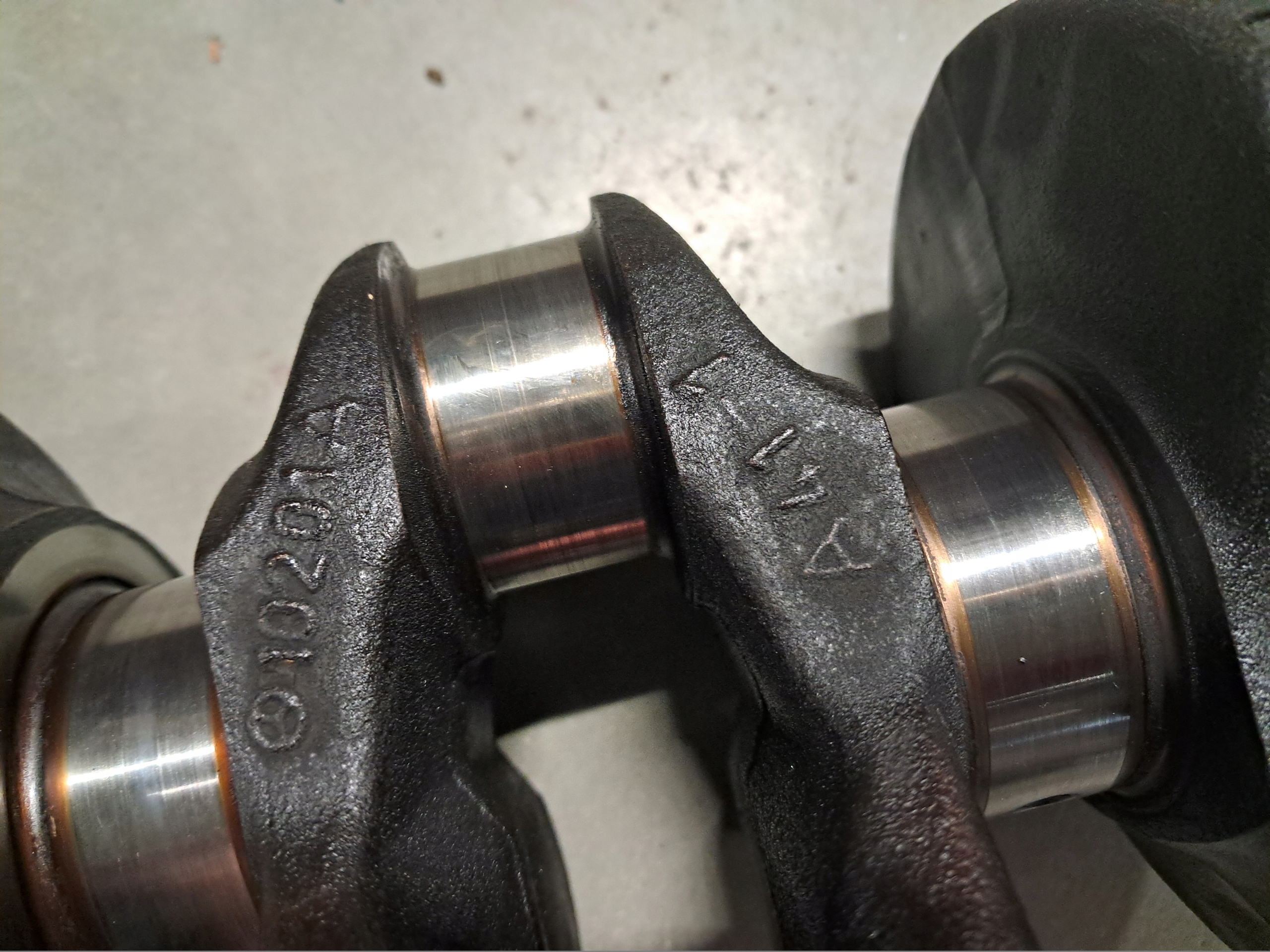 crank MERCEDES W201 190 2,0 102.962
