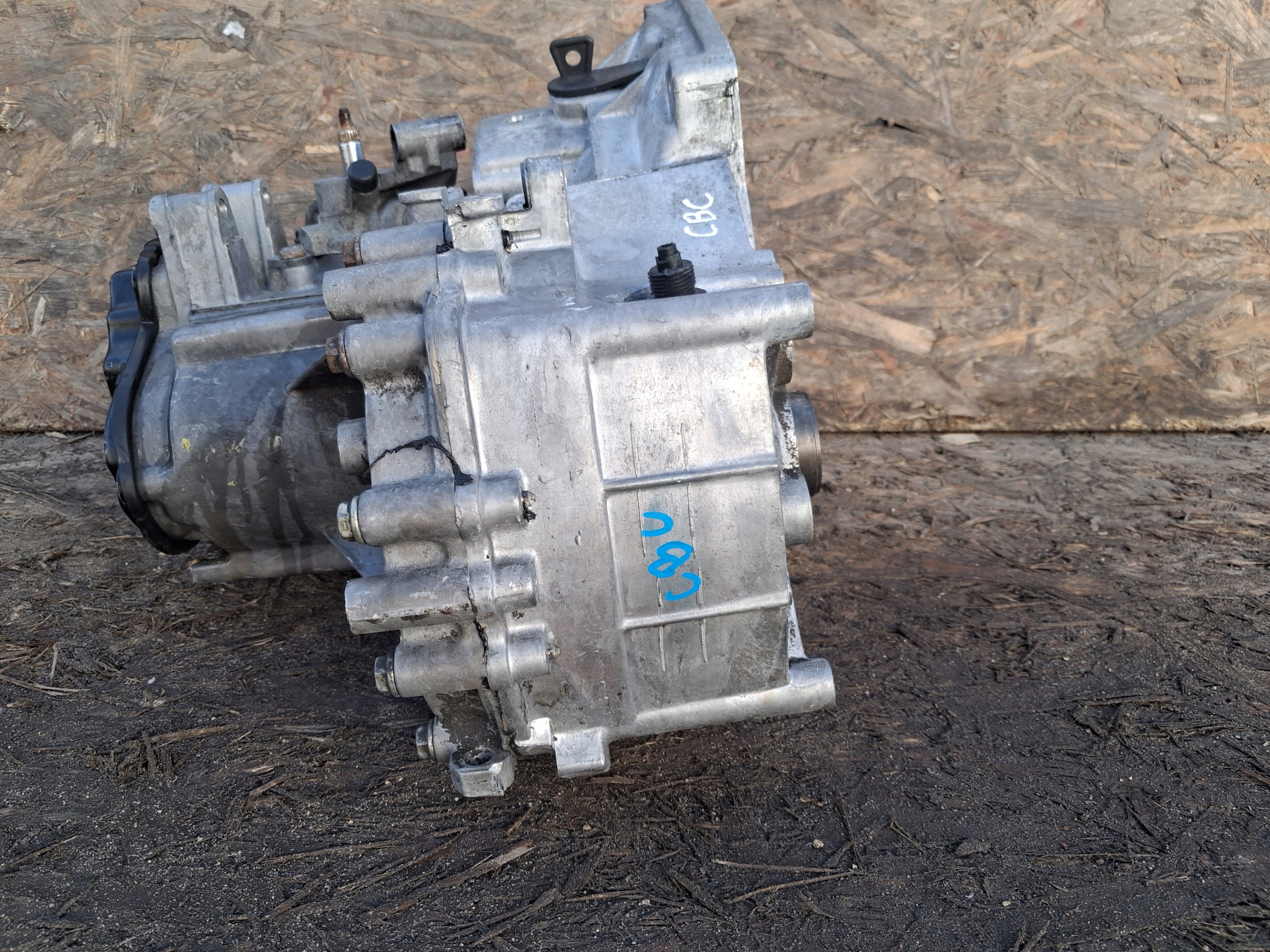 CAMBIO manuale VW PASSAT B3 1.8 G60 Syncro 160KM KOD CBC