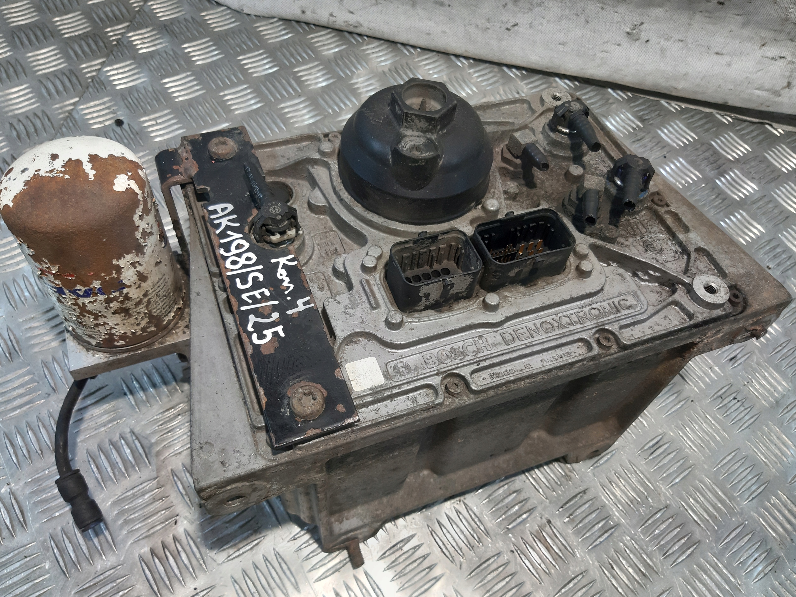 DAF XF 105 EAS II POMPA ADBLUE BOSCH 0444010025