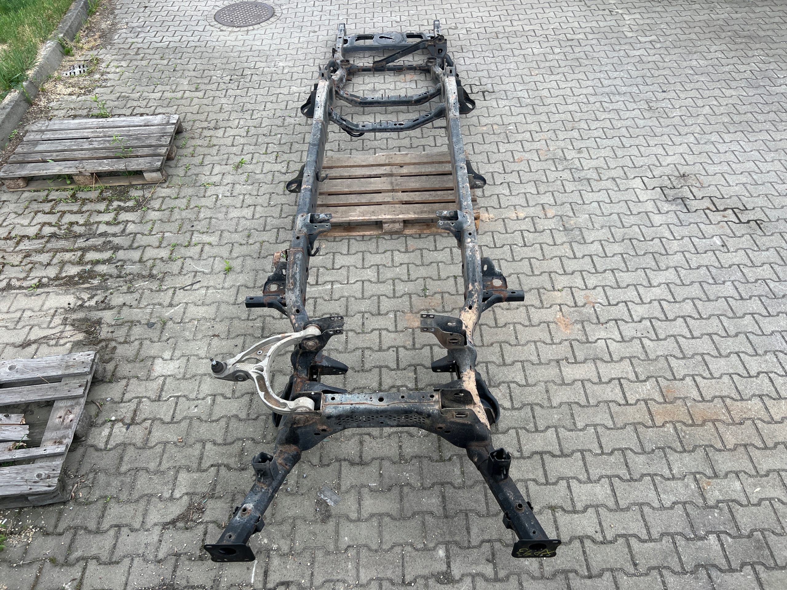 Rama AWD 4x4 Crew Cab 5.7 Dodge Ram 1500 VI 2019+