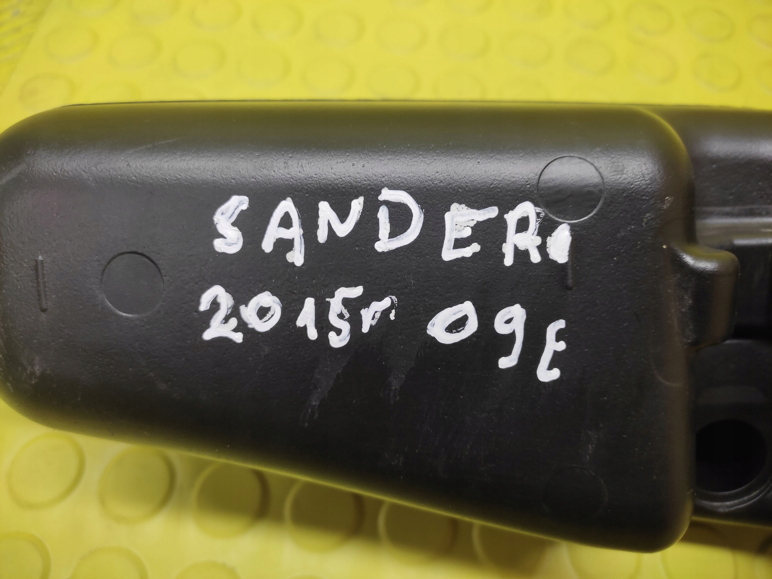 DACIA SANDERO washer fluid tank 289104583R