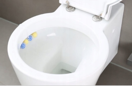 Bref Power Activ Cytryna Zawieszka do WC 3x50g Marka Bref