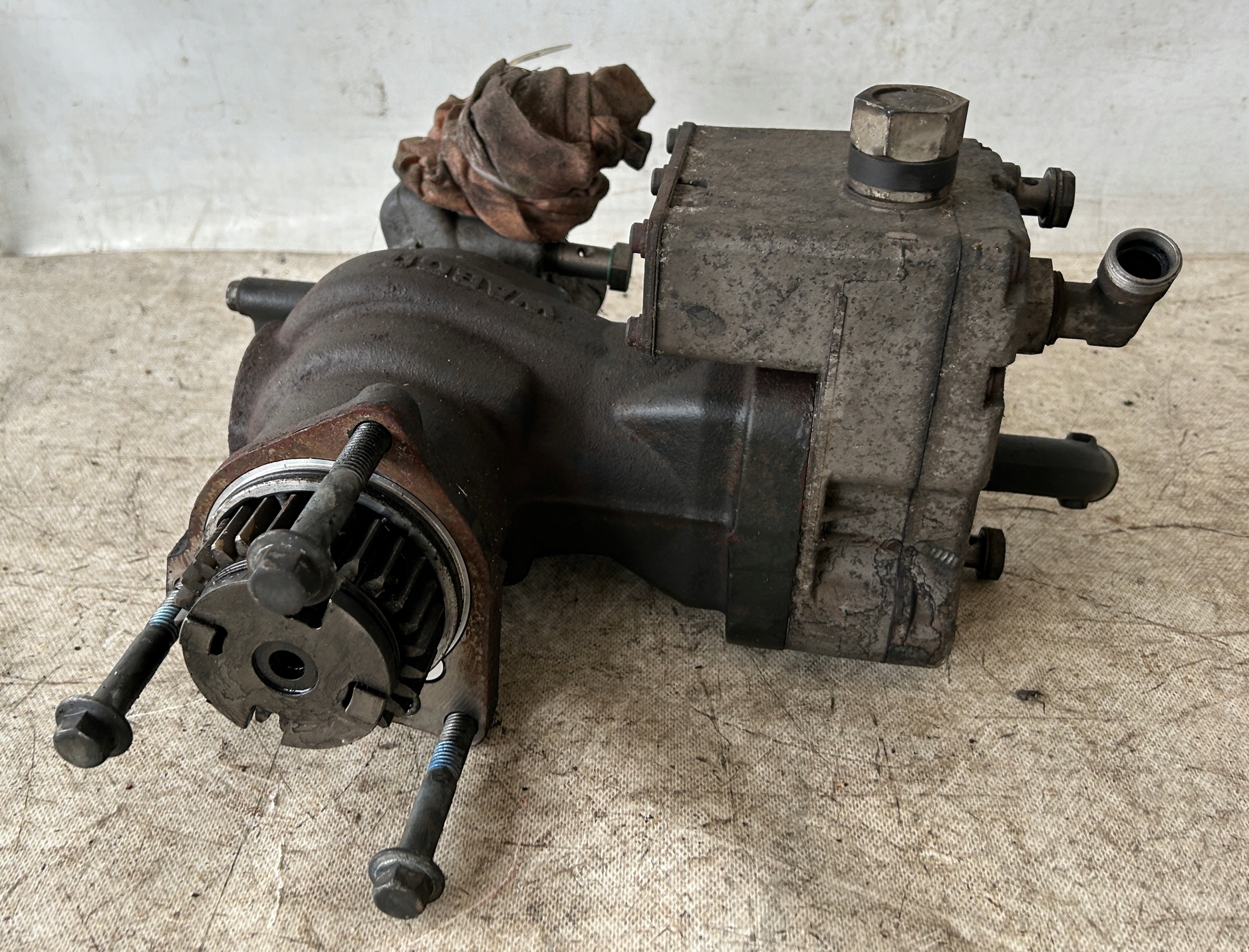Pompa servosterzo MAN TGL TGM 82471016042