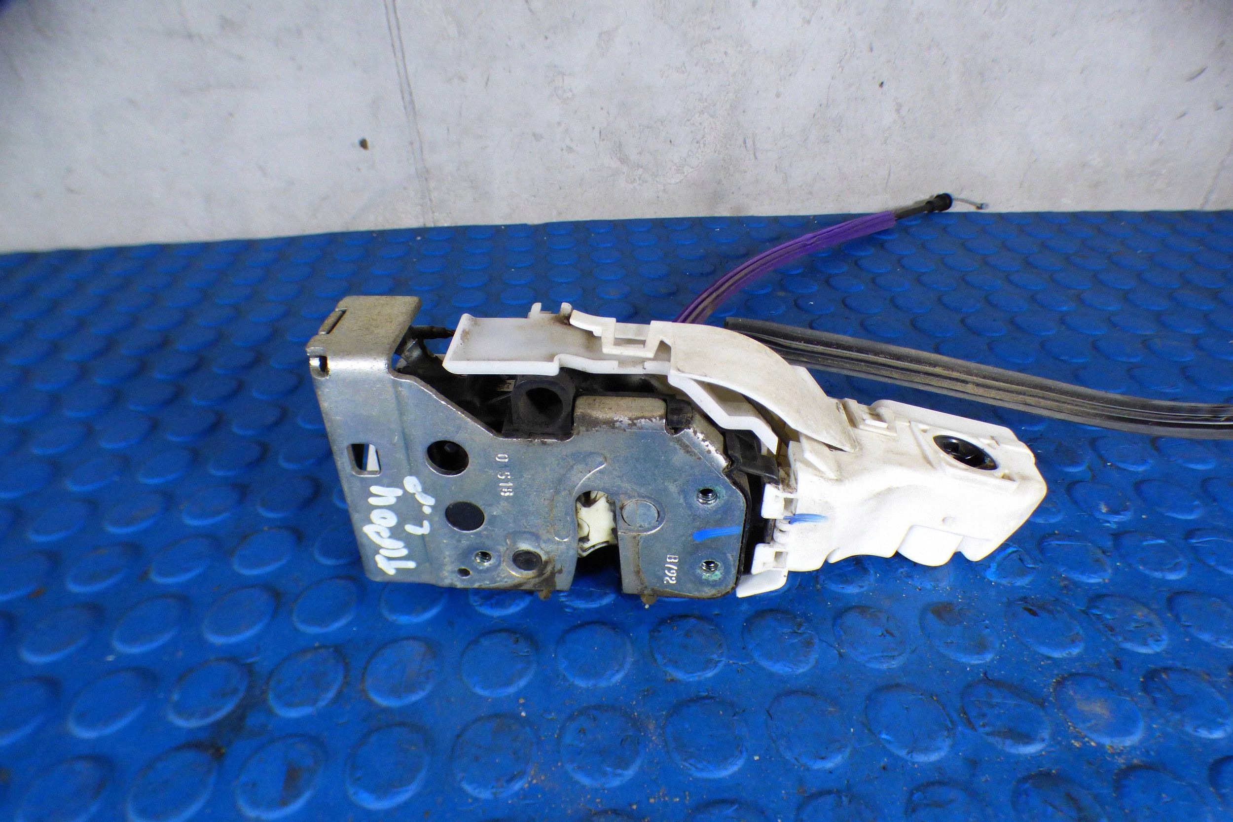 lock door left front 519836030 5 PIN Fiat Tipo II
