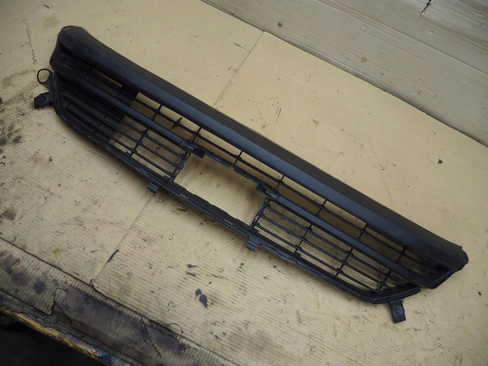 РЕШЕТКА ЦЕНТРАЛЬНАЯ РЕШЕТКА OPEL GRANDLAND X YP00024877