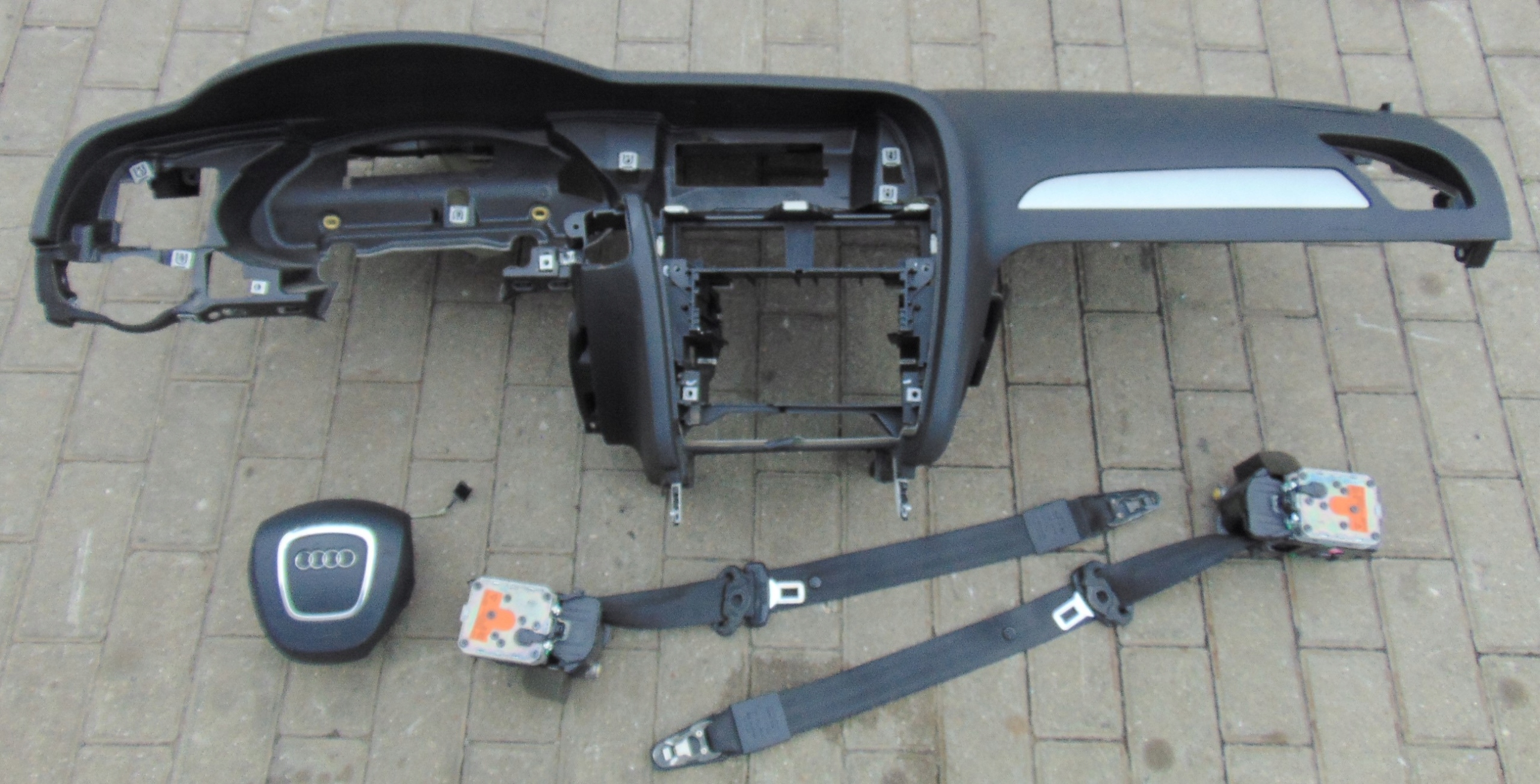 ZESTAW AIRBAG KONSOLA PASY PODUSZKI AUDI A4 B8 EUROPA