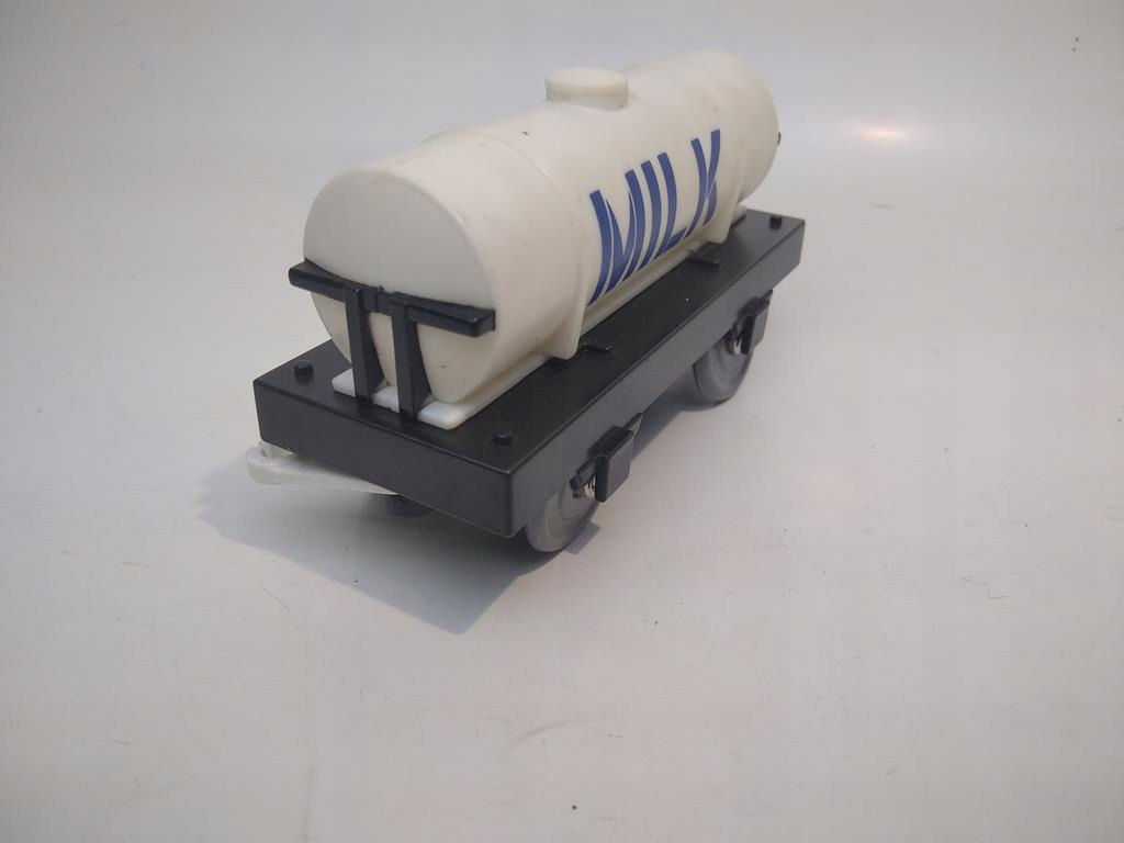 Tomek i Przyjaciele Cysterna z Mlekiem Milk Wagons Marka Mattel