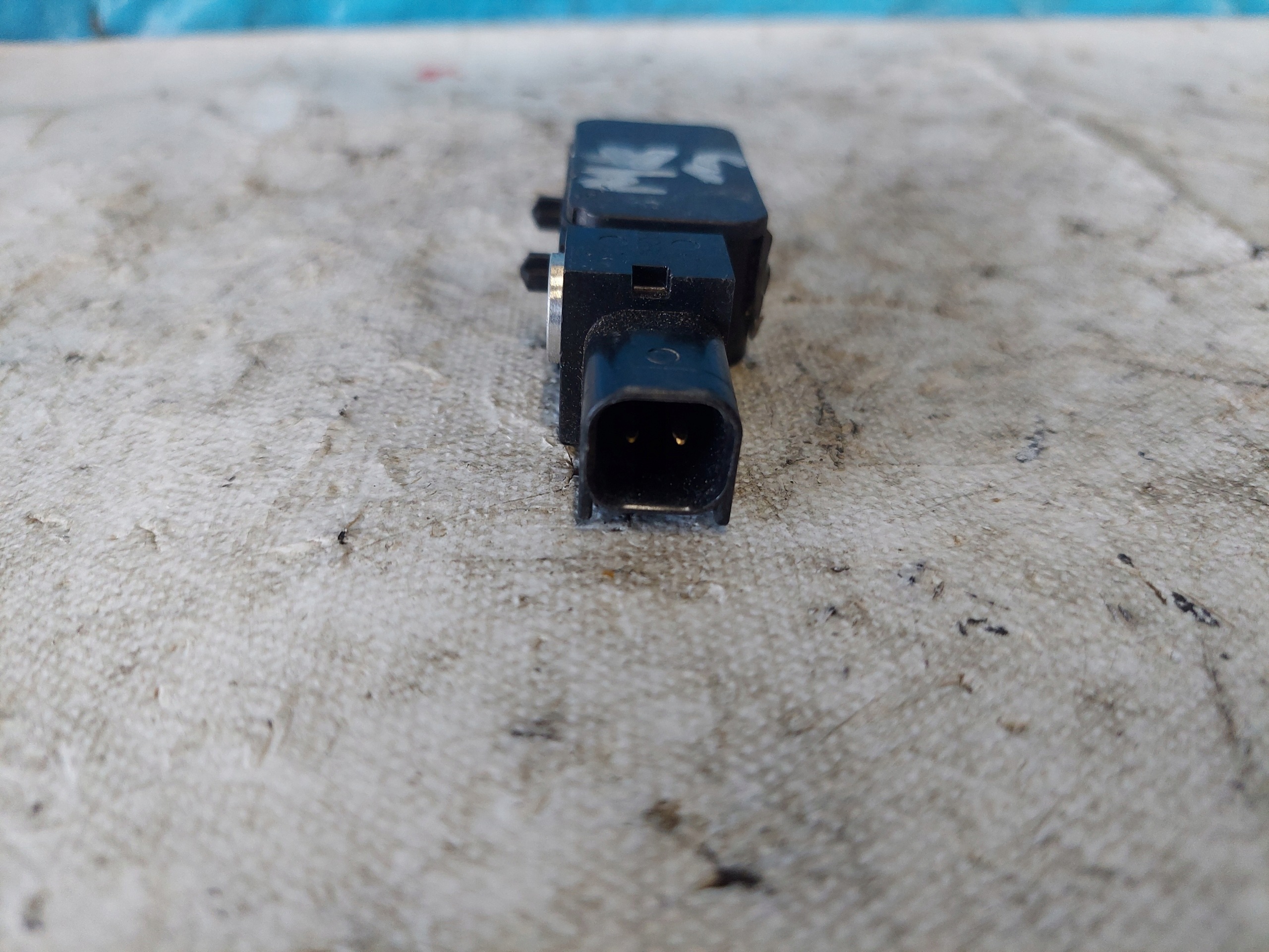 MONDEO MK 3 1S7T14B342AE crashsensor drucksensor BOCZNEGO