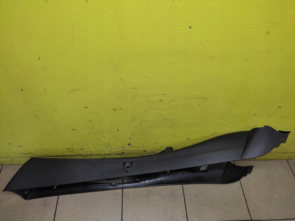 BMW 1 E87 TUNEL Moyenne 7068726