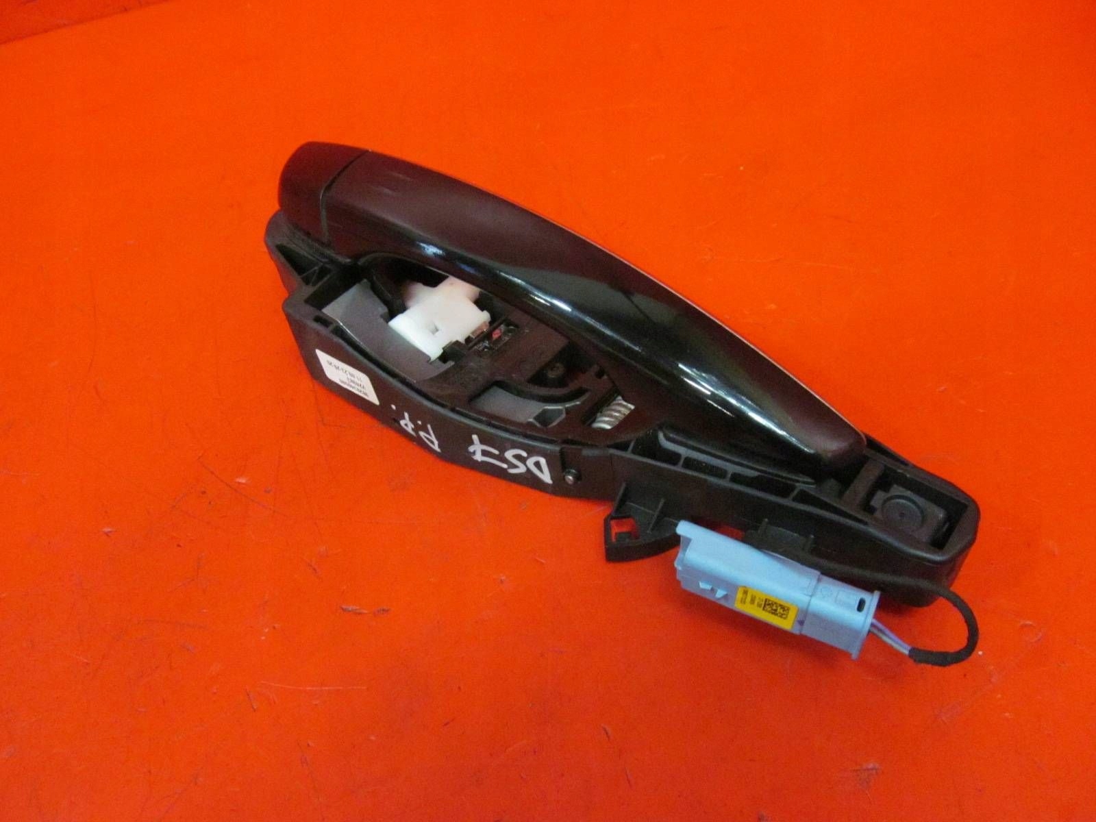 DS DS7 CROSSBACK 17- handle exterior door right front KEYLESS black KTV