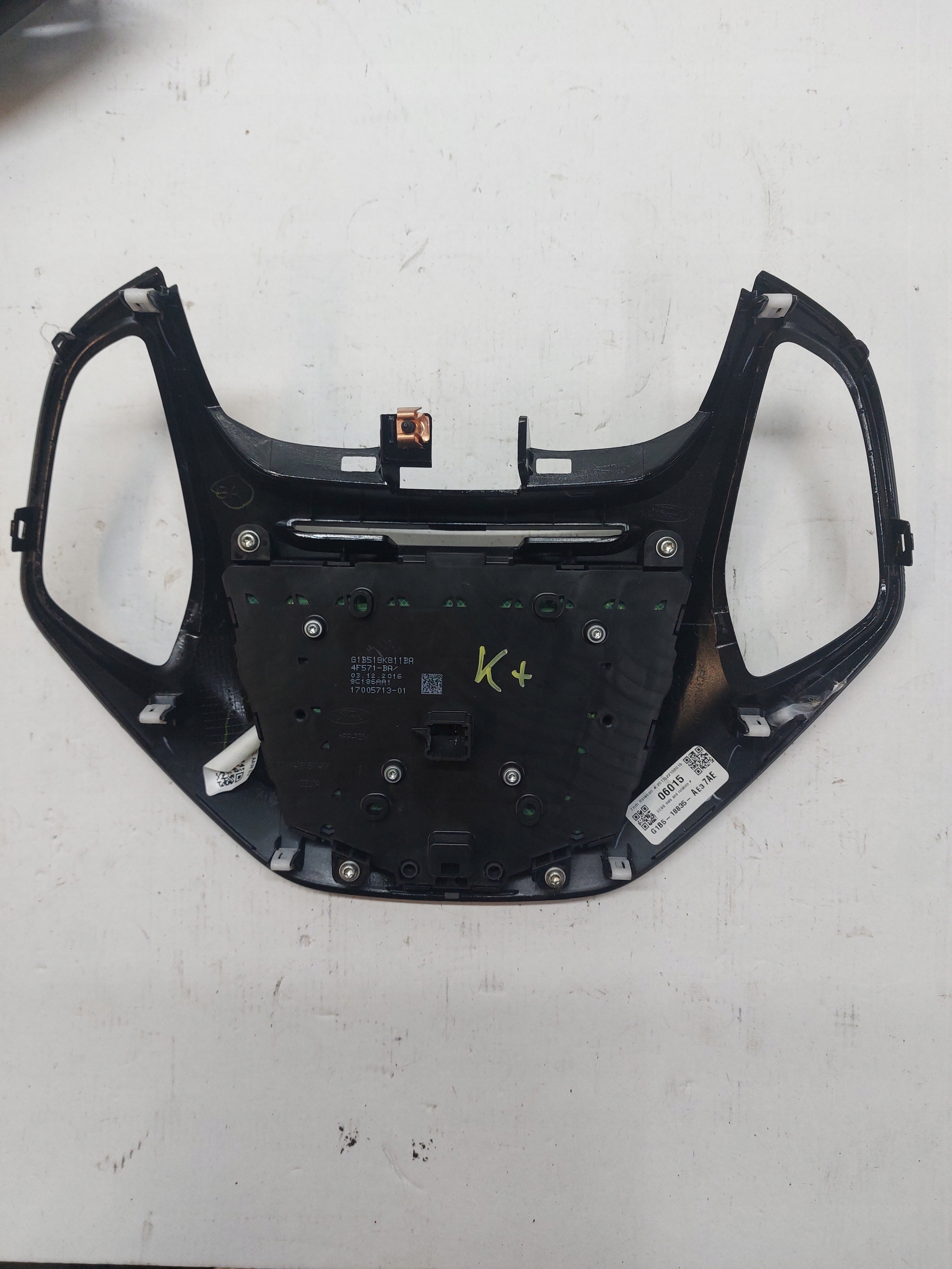 PANEL RADIA FORD KA plus +
