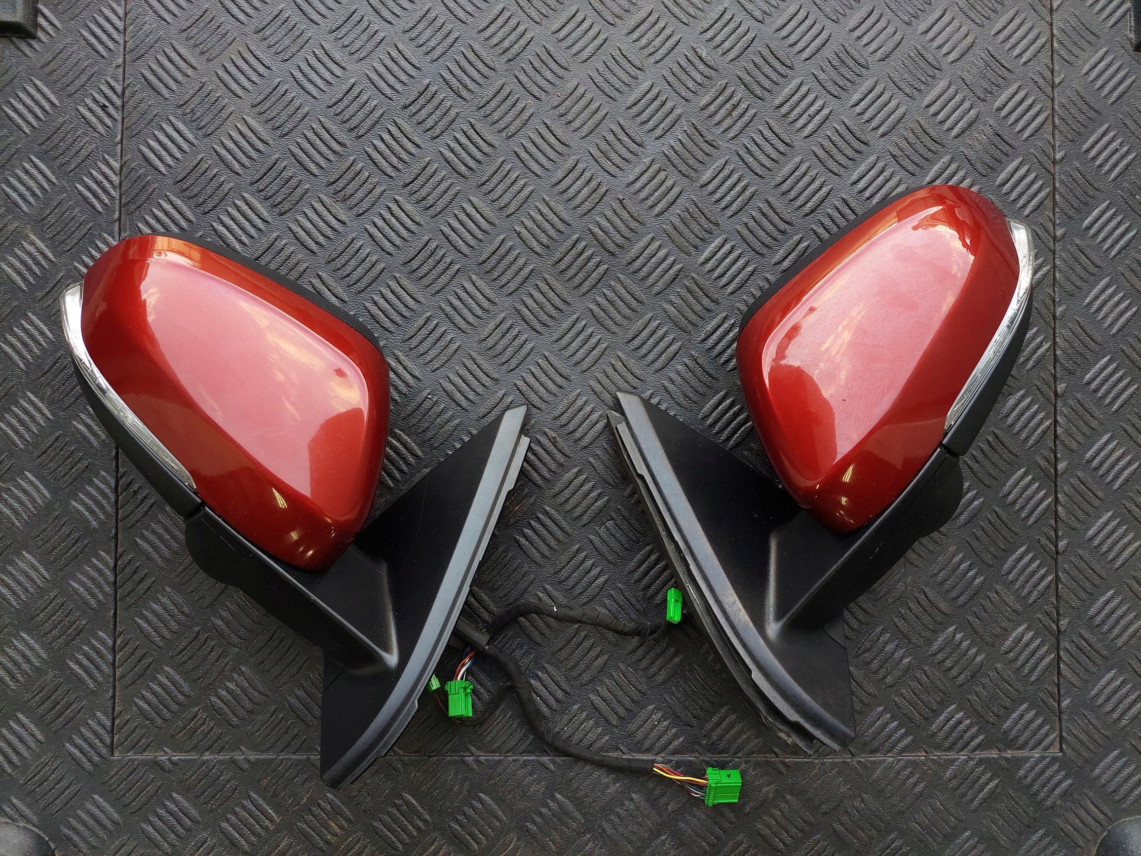 mirror BLIS right 14+2 PIN VOLVO S60 II V60 702