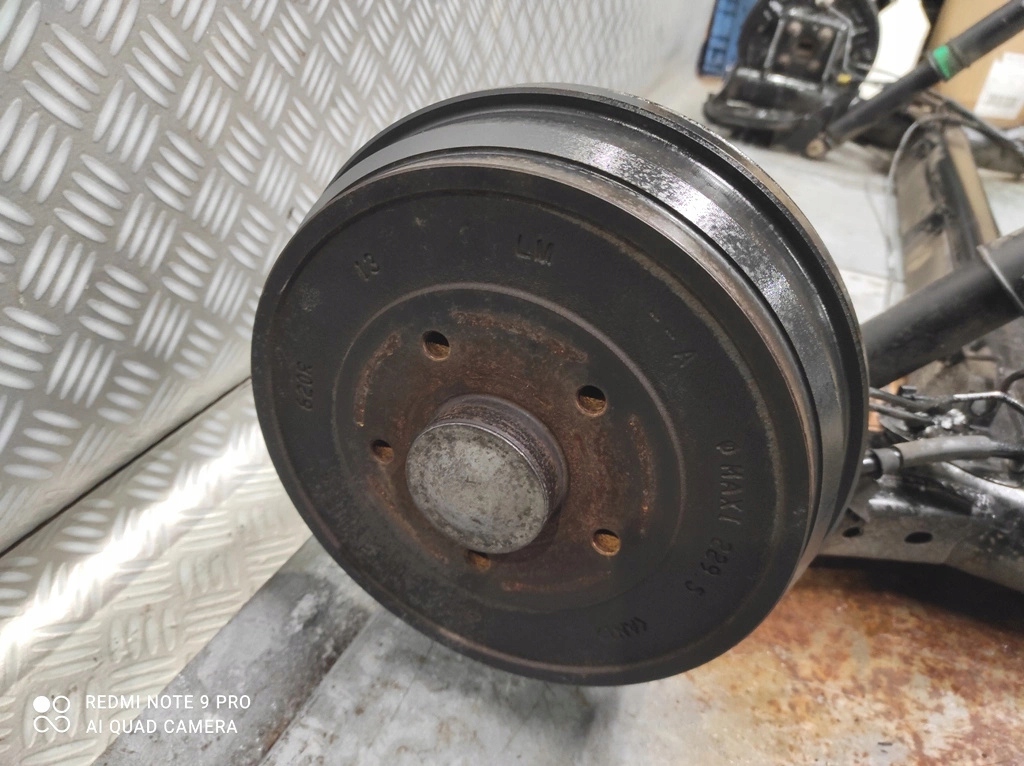 BELKA ZAWIESZENIA OŚ TYLNA RENAULT KANGOO II LIFT KANGOO III 2014-2021 Wersja Europejska