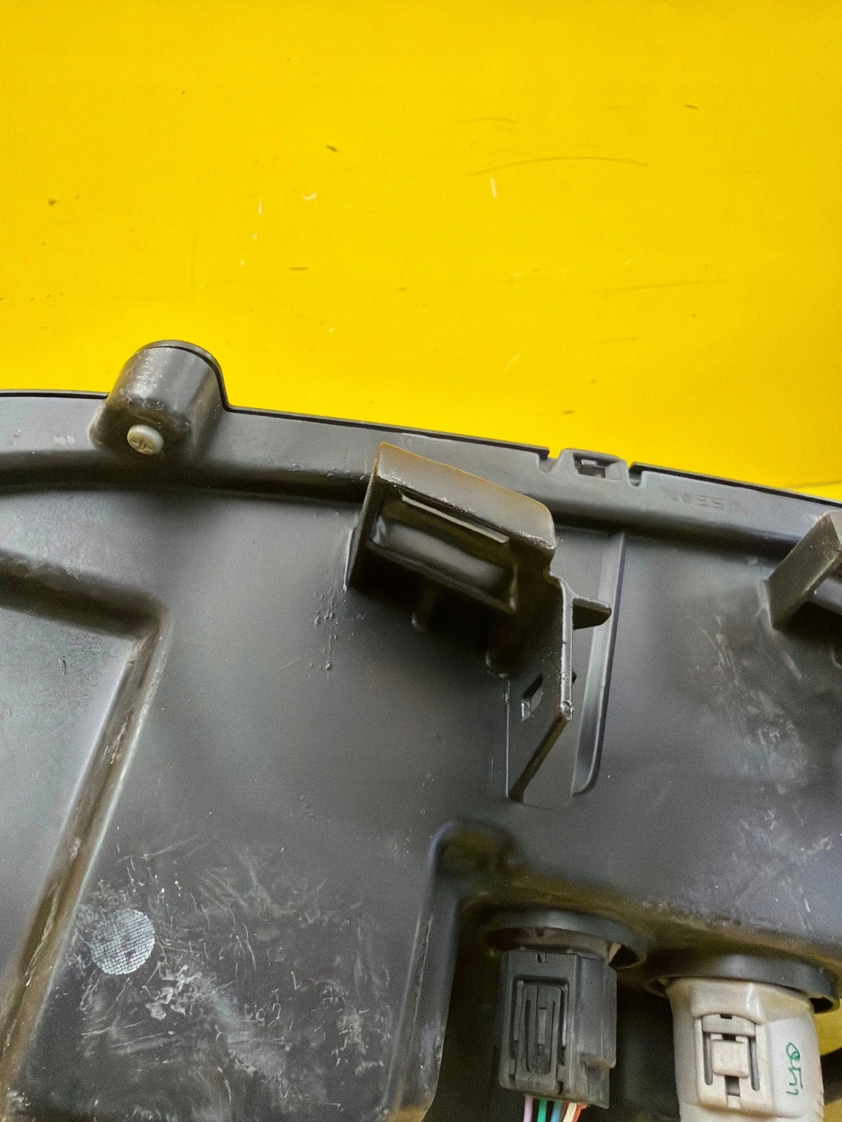 light left Nissan Ariya 2022- lower Full Led DRL