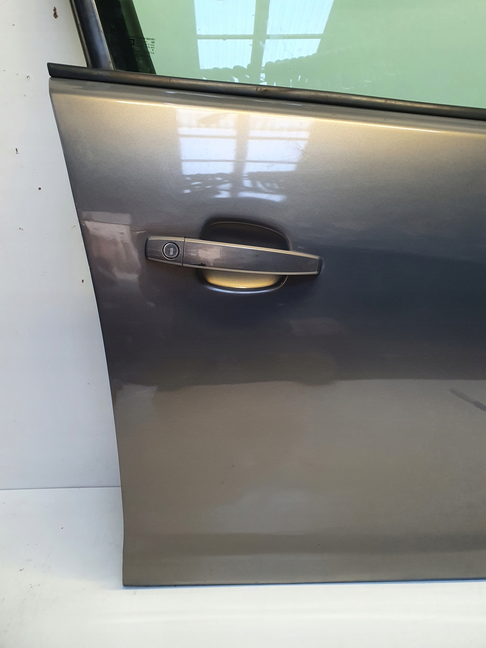 OPEL MERIVA B door right front right MALOWAN Z40W