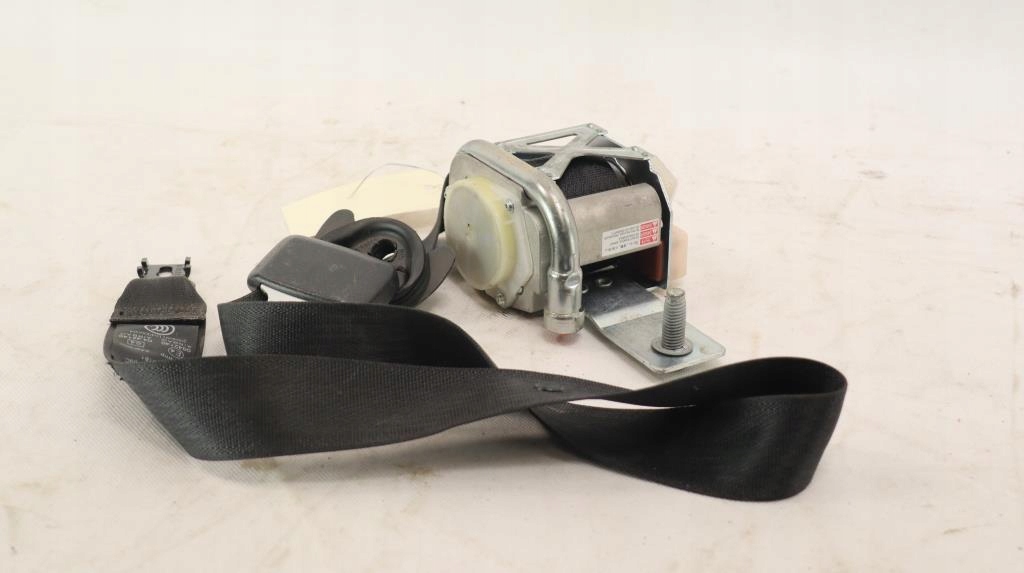 TESLA MODEL S LIFT PAS BEZPIECZENSTWA PRZOD PRAWY Part number 1018788 02 B