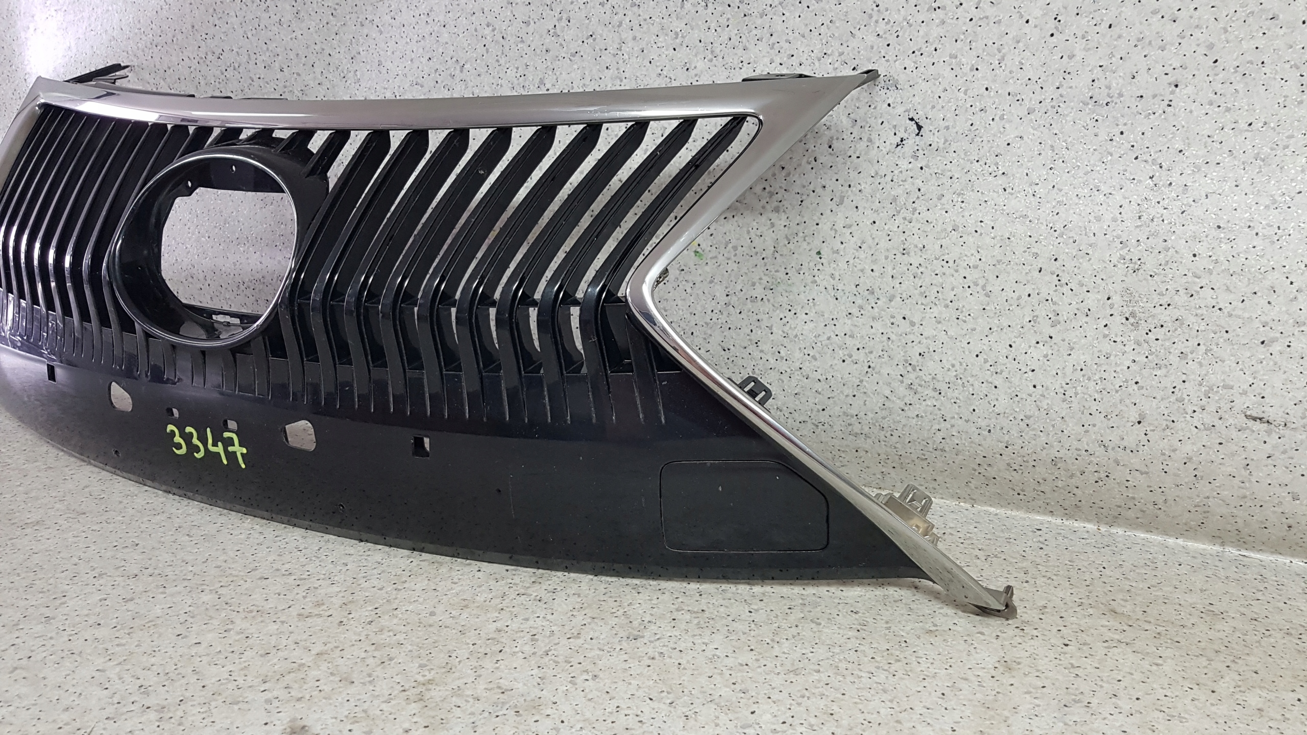 LEXUS RC Grill Grill 3347
