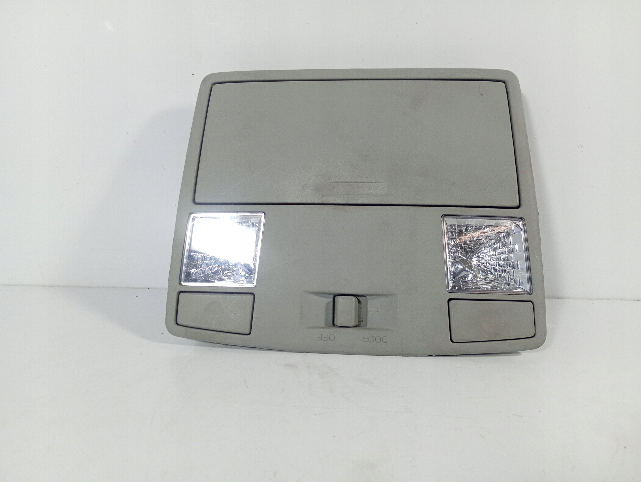 Mazda 5 V 05-10 OSWIETLENIE light inner cabs ZE SCHOWKIEM