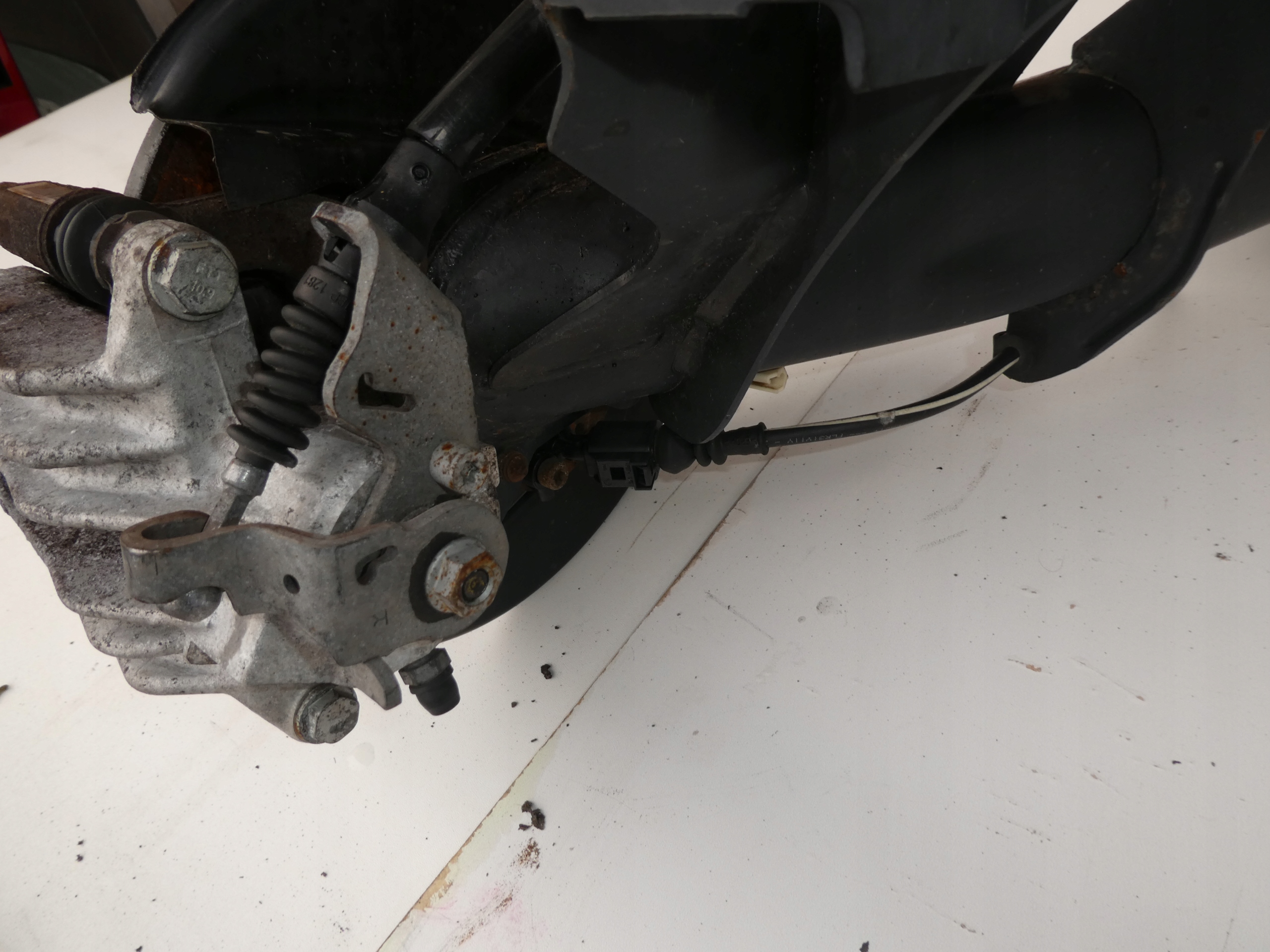 VW SEAT SKODA sider rear part calipers 6RU501543