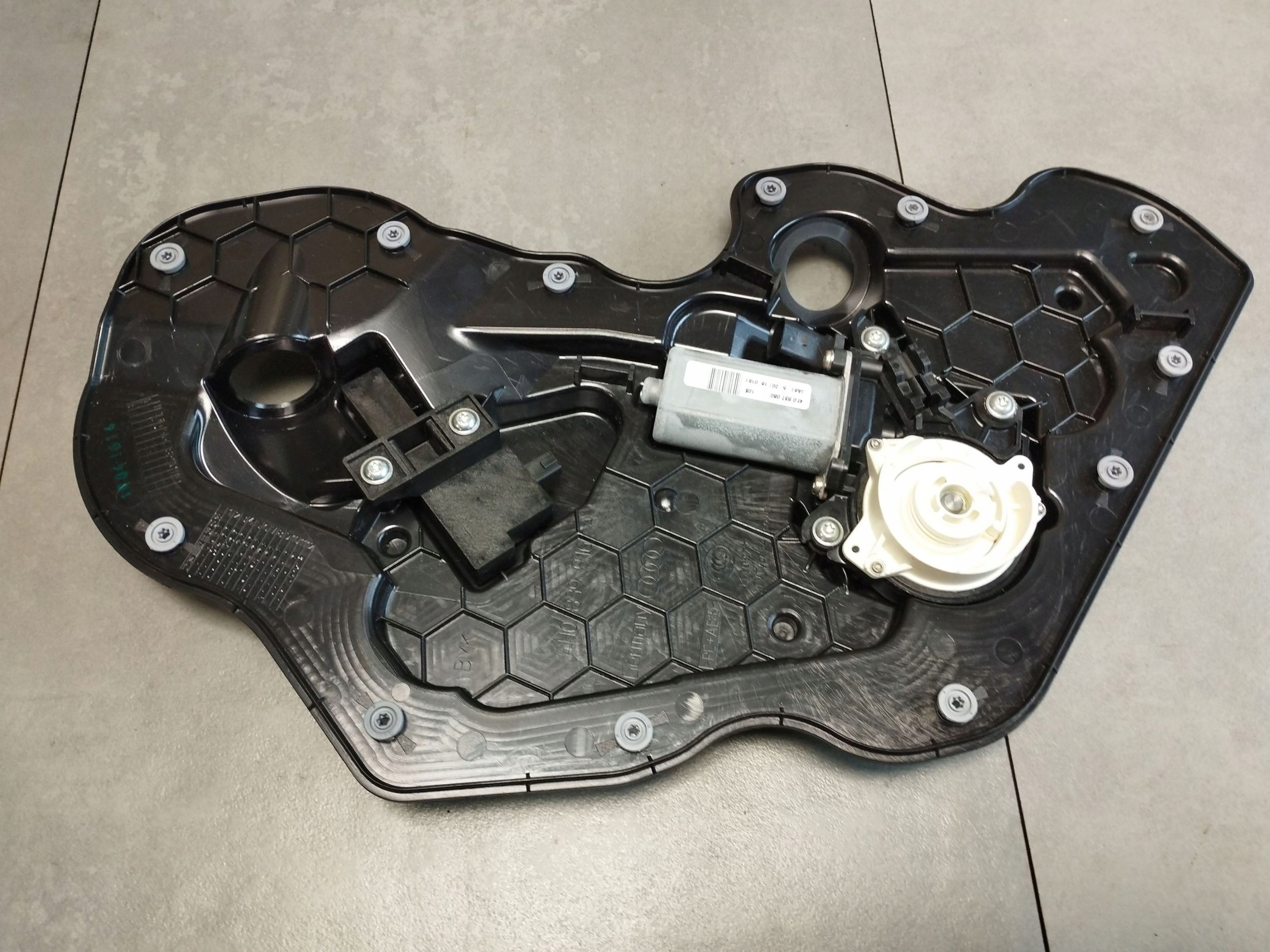 Audi A8 S8 D4 4H DOCIAG Motor Tür rechts heck 4F0837060
