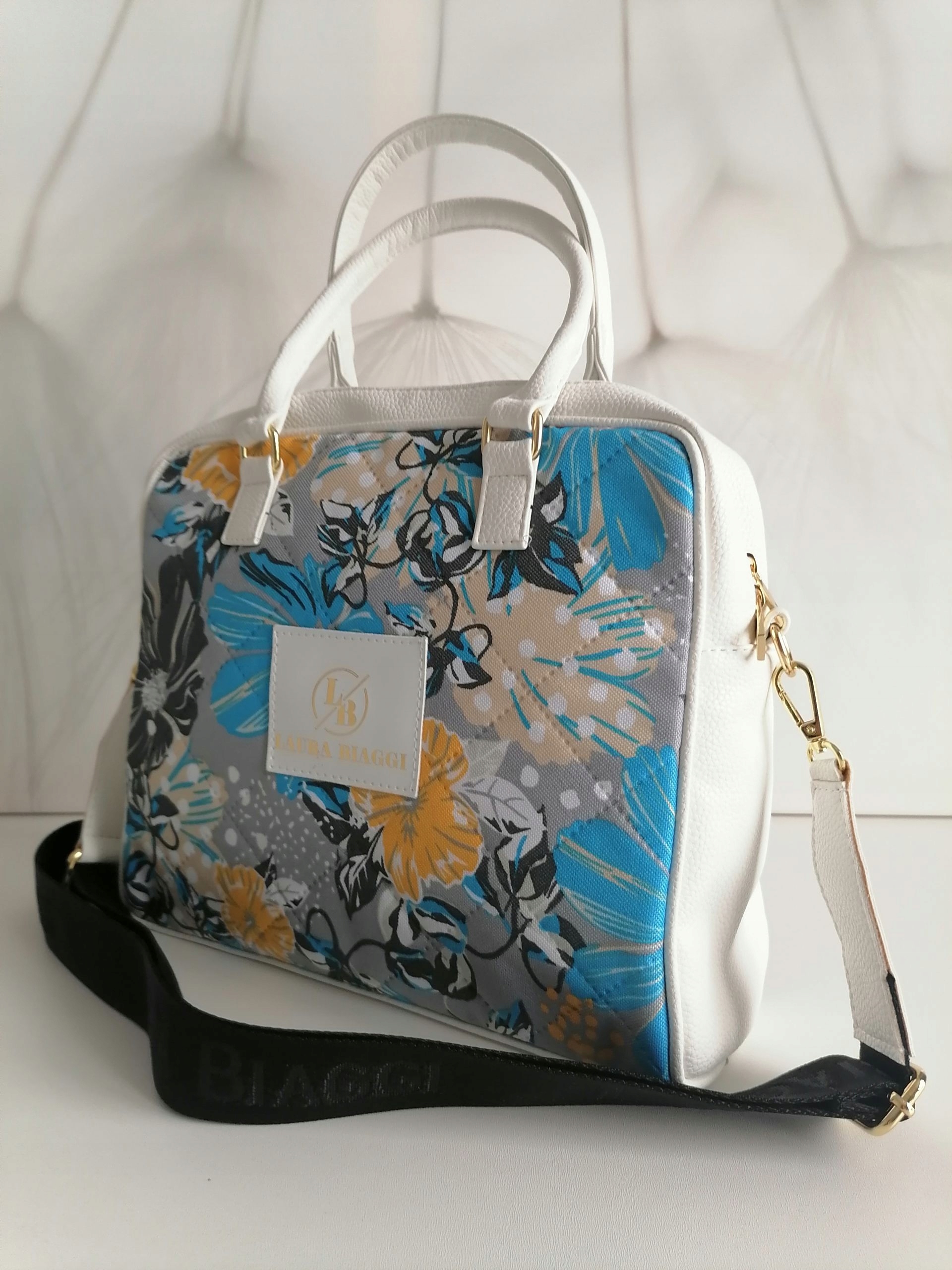 TORBA DAMSKA LAURA BIAGGI PIKOWANA BIAŁA DO PRACY Płeć kobieta