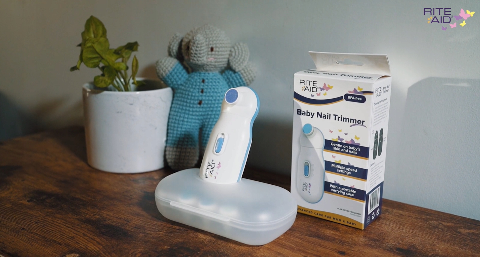 Rite Aid Elektryczny pilnik do paznokci niemowląt Kolor dominujący biały