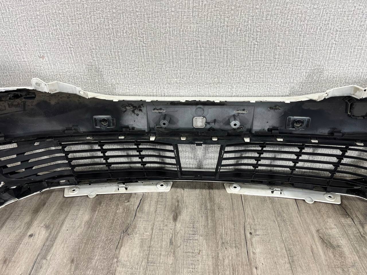 PEUGEOT 508 II 2018-2023 bumper front 9817030977