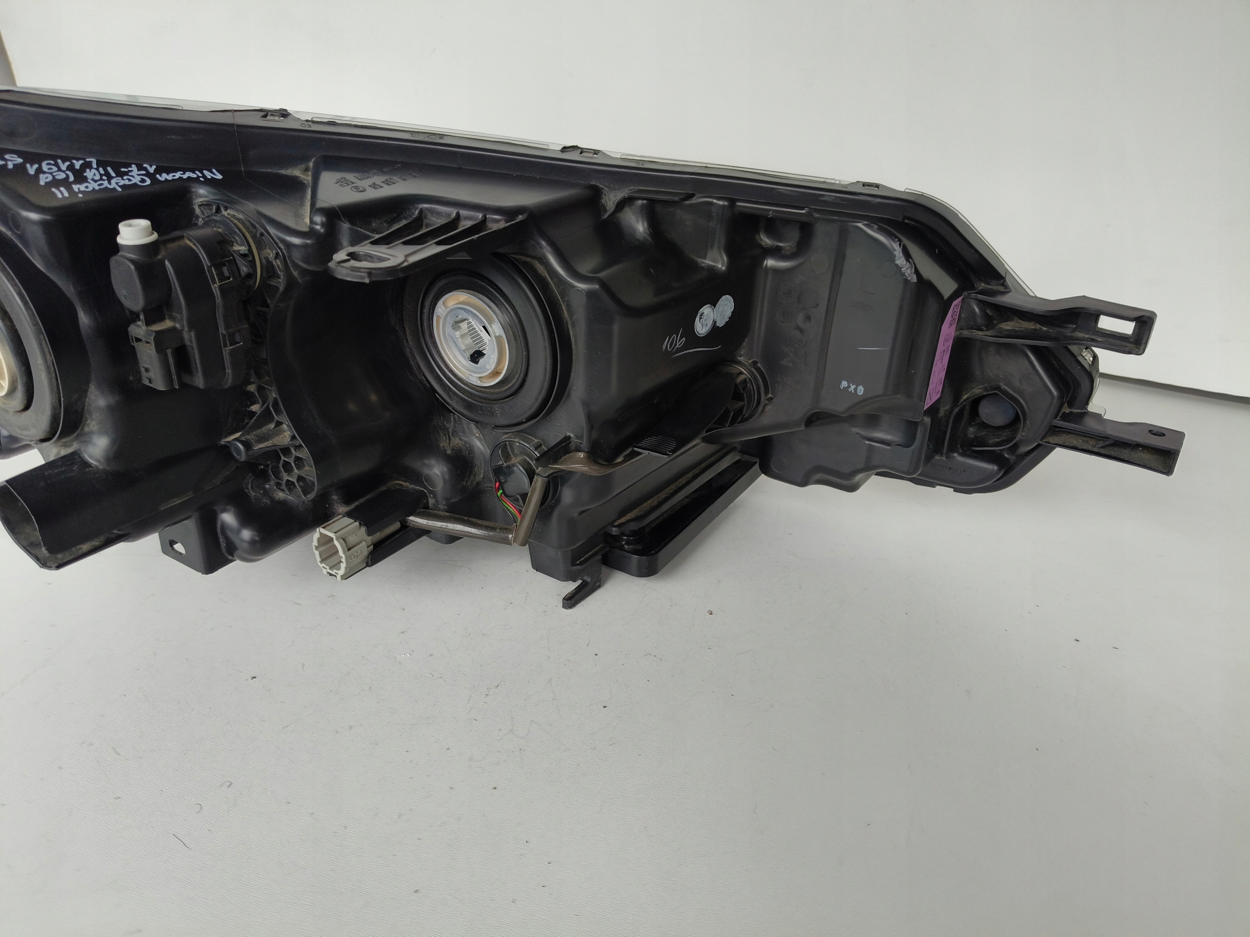light left REFLEKTOR NISSAN QASHQAI II 17- LIFT LED