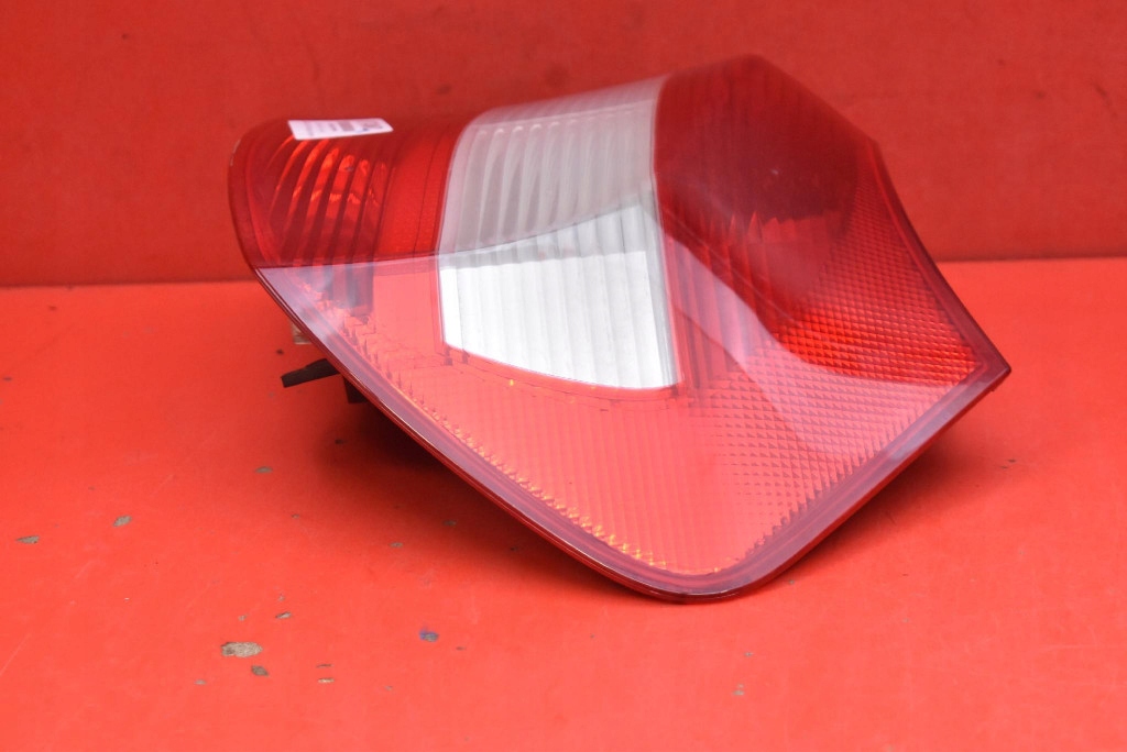 light right rear part rear 6224502 BMW E87 5D HB 04-07