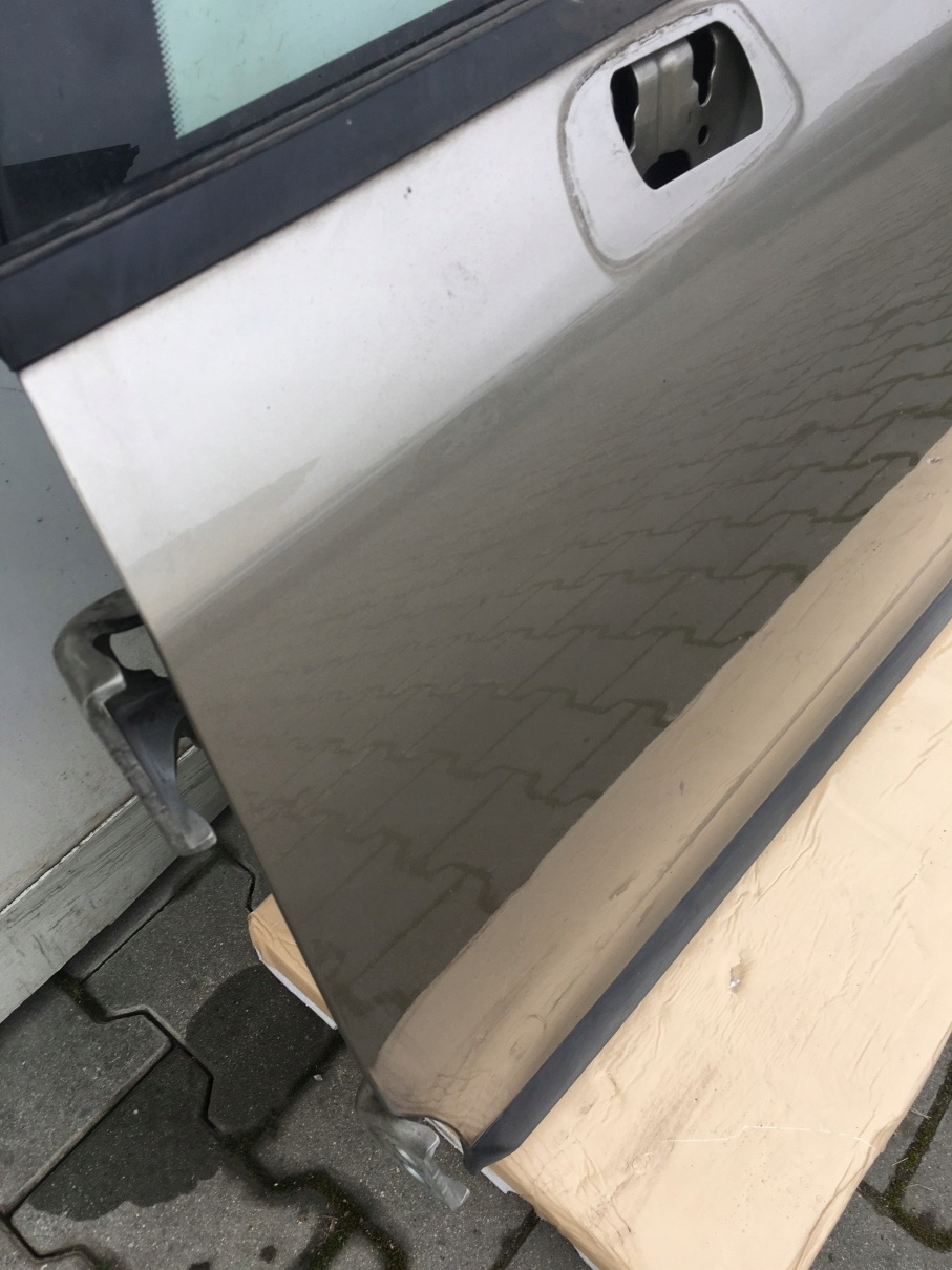 dveře levý předek CITROEN C4 a 5D KEBC