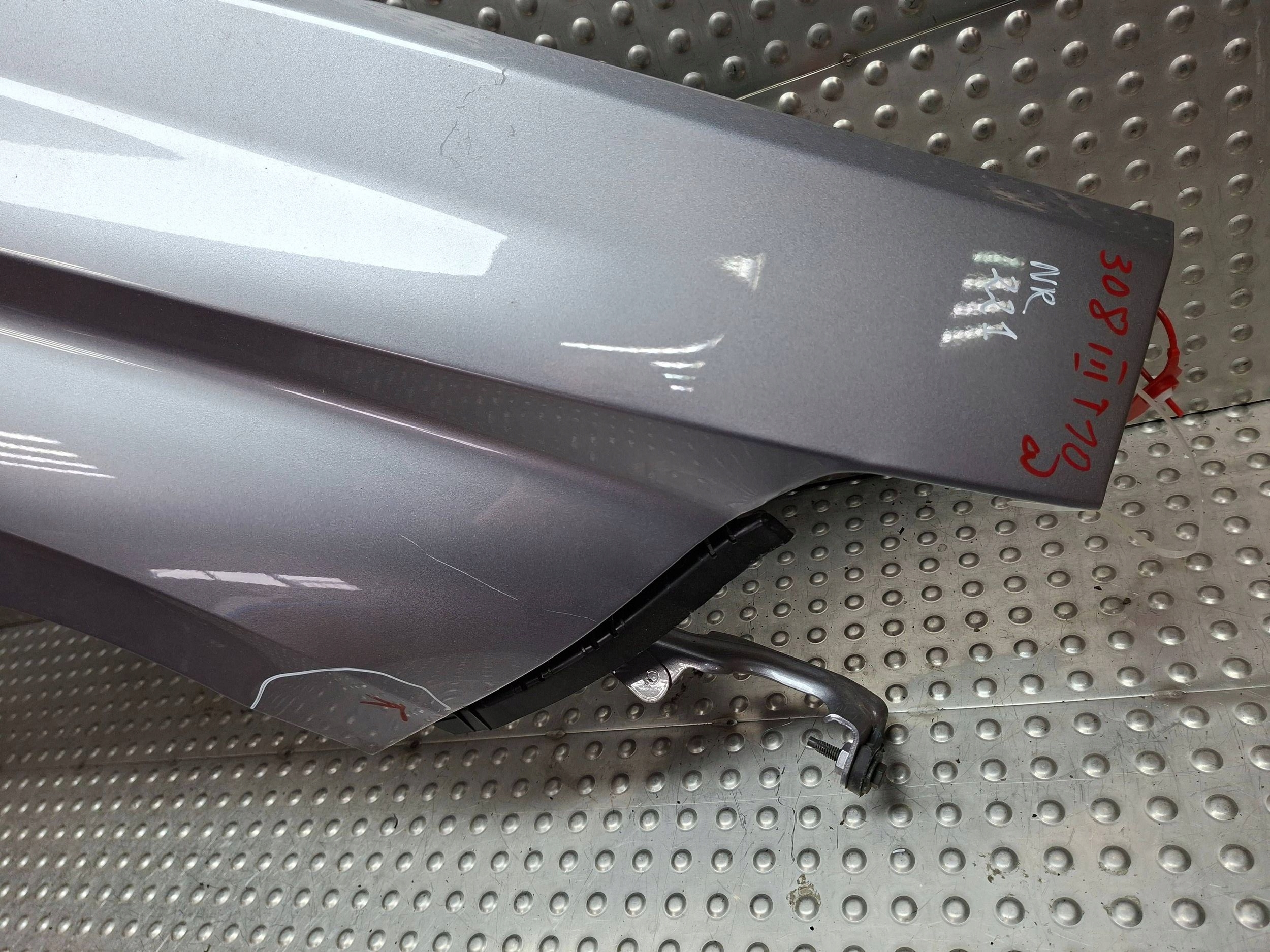 fender front right PEUGEOT 3008 II T10 2020